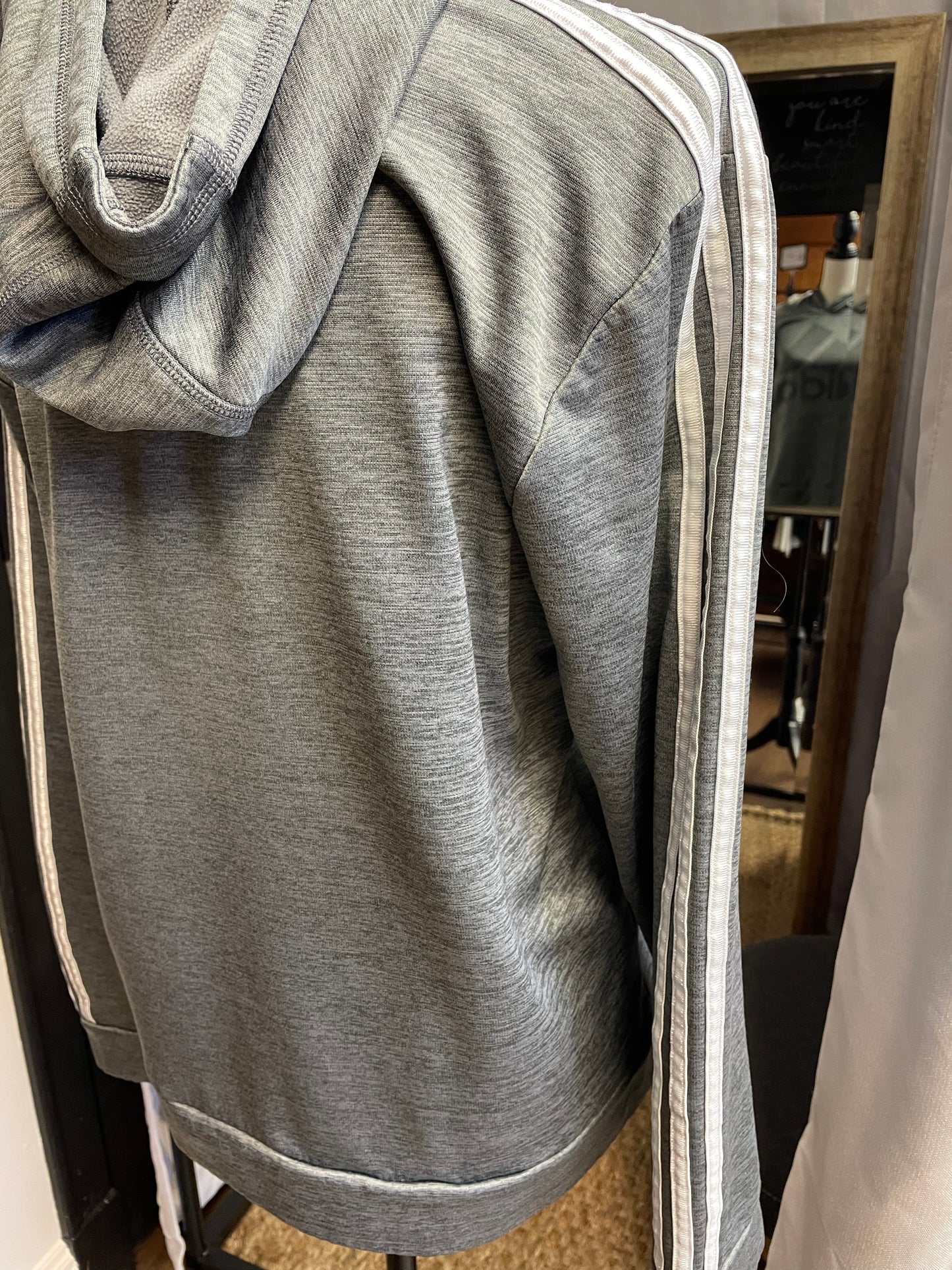 Adidas Hoodie (YXL)