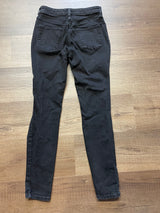 Universal Thread High Rise Distressed Jegging (4)