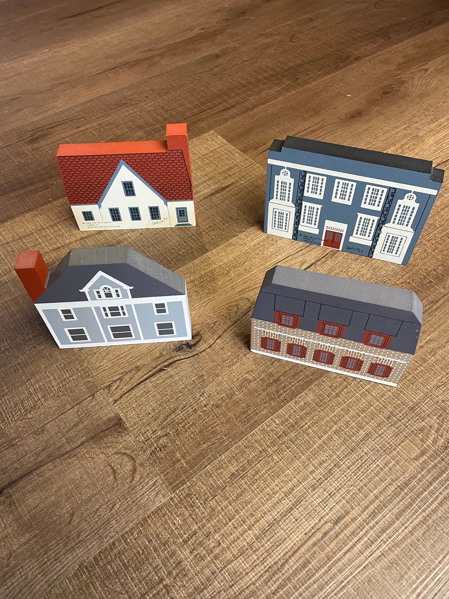 The Cat's Meow Village Series 6 (Lot of 4)