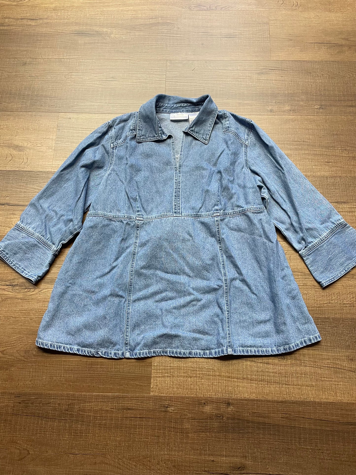 Maternity Announcements Denim Top (XL)