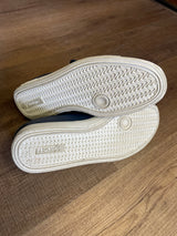 Lacoste Graduate BL 1 Women's Navy Sneaker (8.5) - BinxBerry Consignment