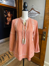 Garnet Hill Embroidered Peasant Top (4)