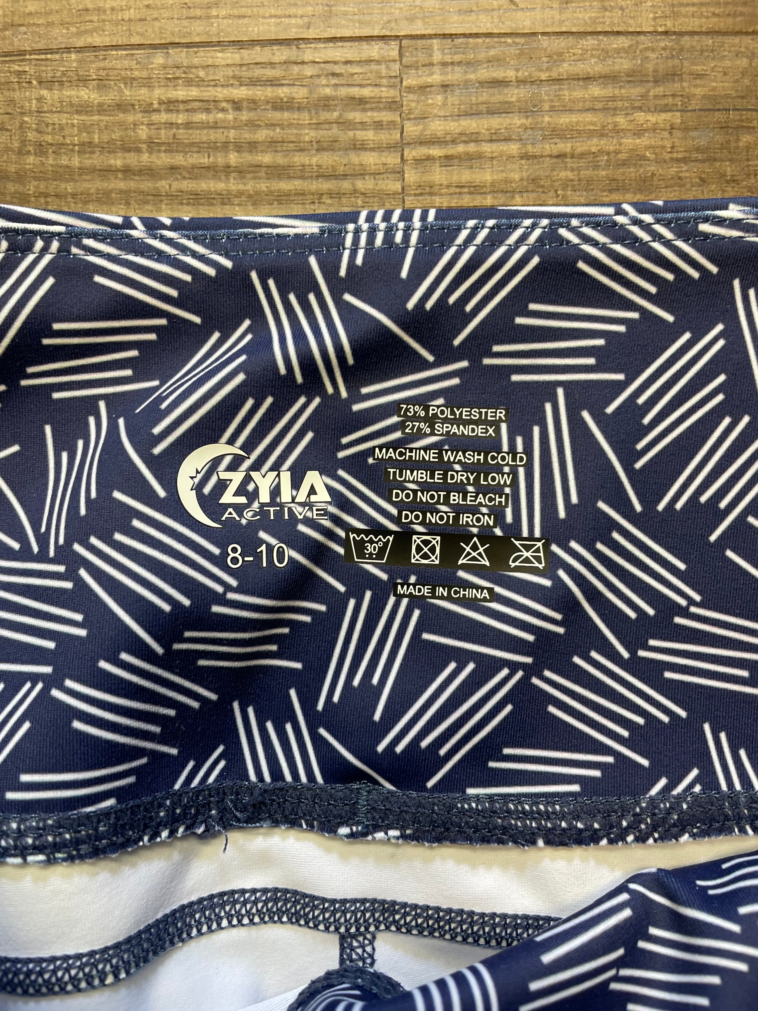 Zyia Active 3/4 Length Pocketed Leggings (8-10) - BinxBerry Consignment