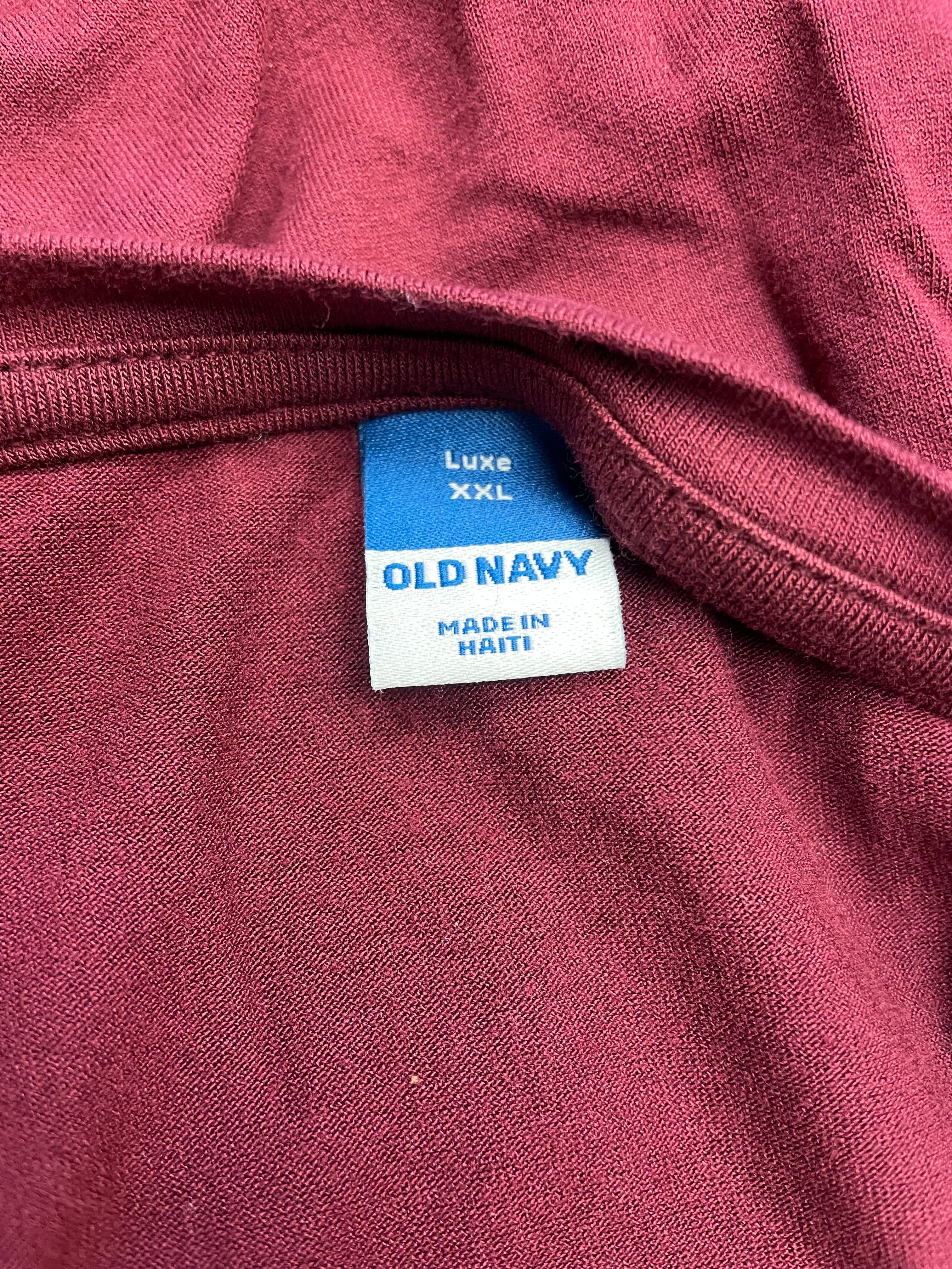 Old Navy Luxe V-Neck Tee in Cranberry (XXL)