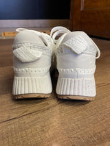 Universal Thread Sneakers (9.5)