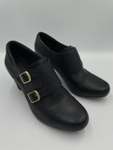 Clark's Women's Buckle Bootie (8M)
