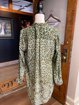 Belle by Kim Gravel Women's Camo Leopard Blouse (S)