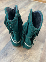Women's Fashion Fringe Boots (37 EU) - BinxBerry Consignment