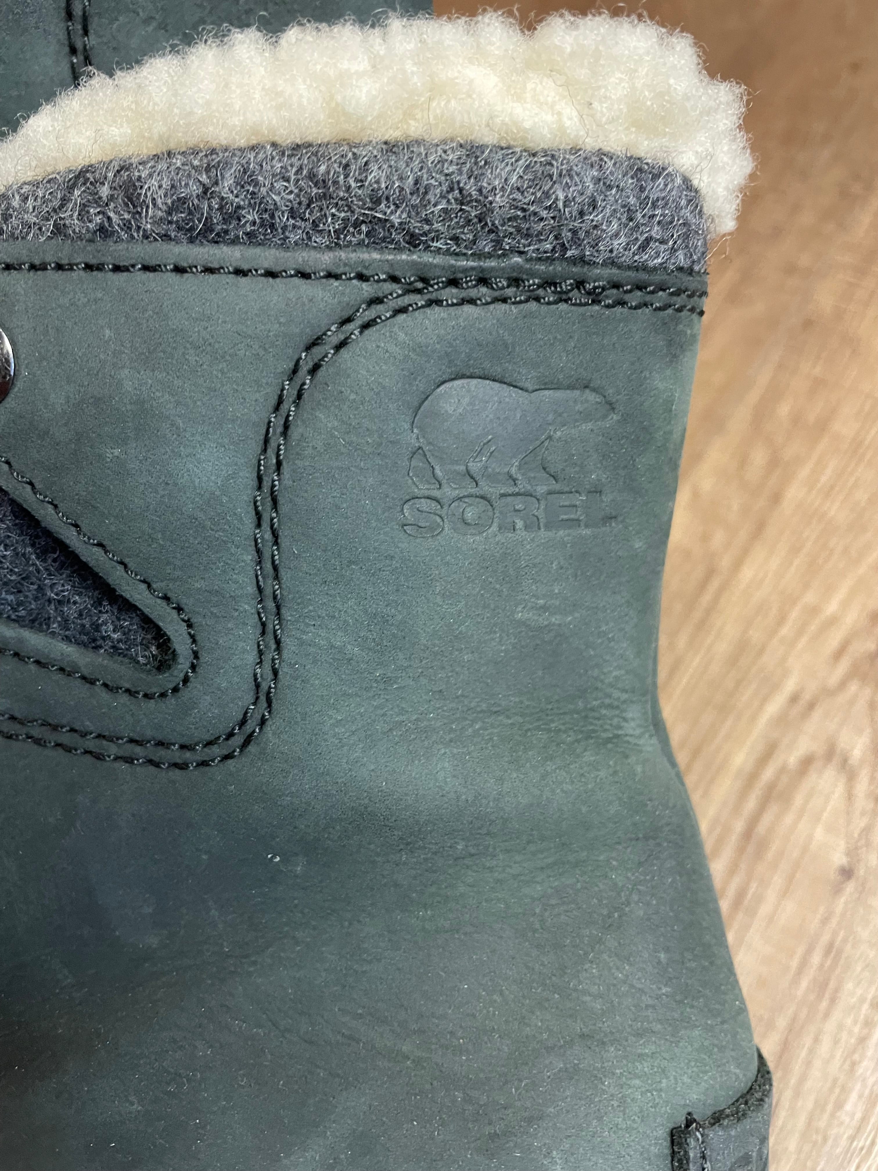 Sorel Sneakchic Alpine Holiday Boot (10)