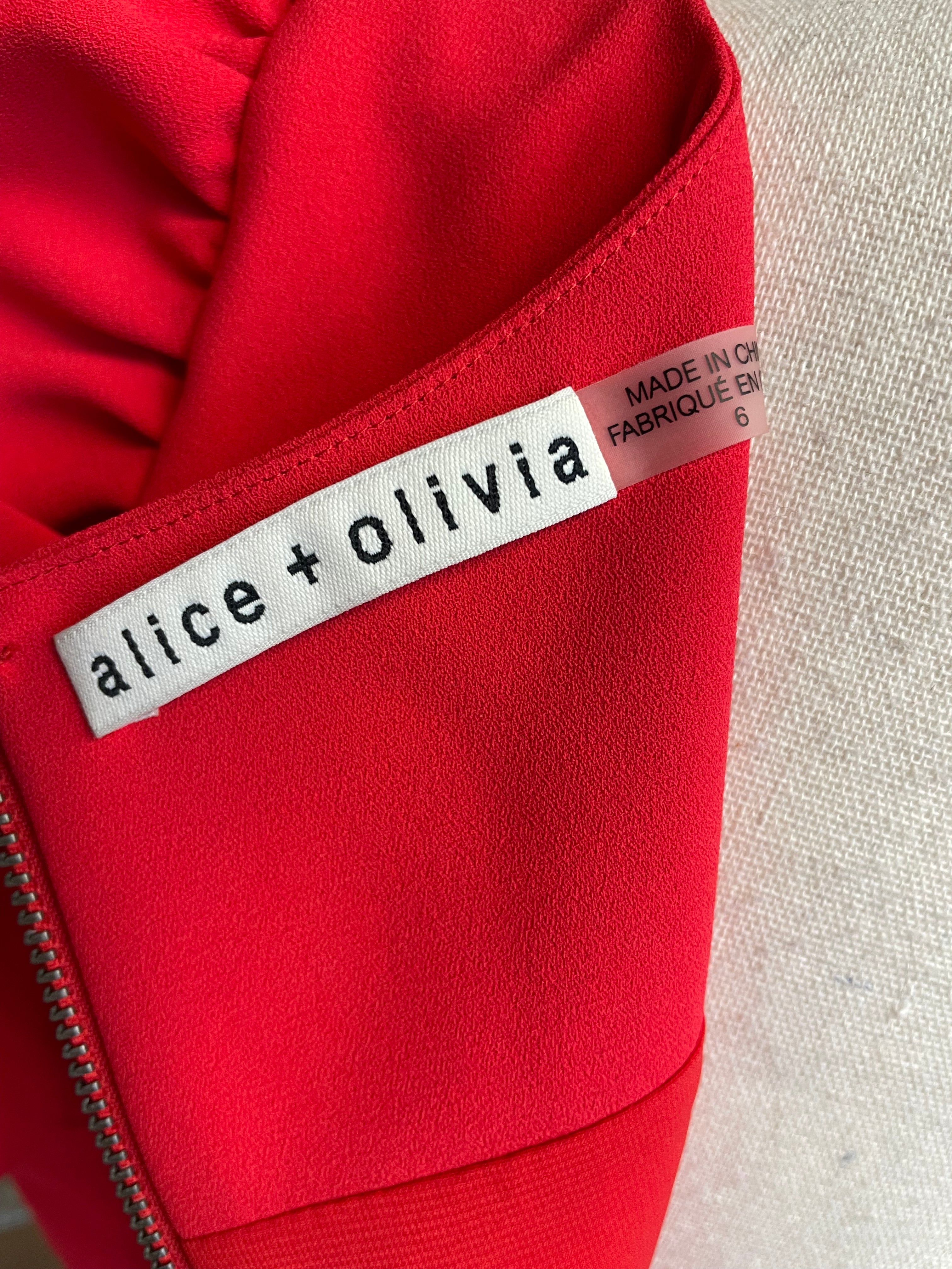 Alice & Olivia Pleated Shoulder Crop Shirt (6)