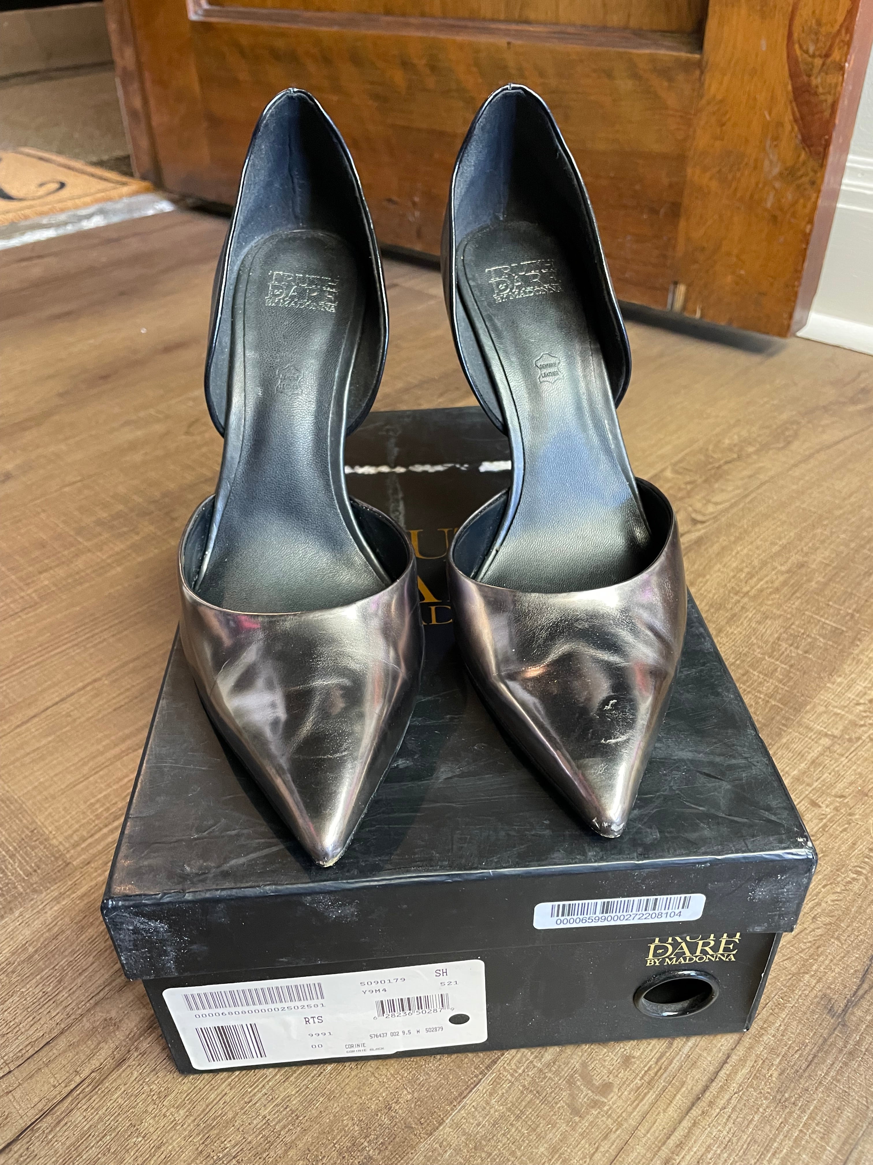 Truth or Dare by Madonna Corinie Pump (9.5)