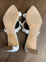 Chinese Laundry Pearl Studded Sandals (7.5)