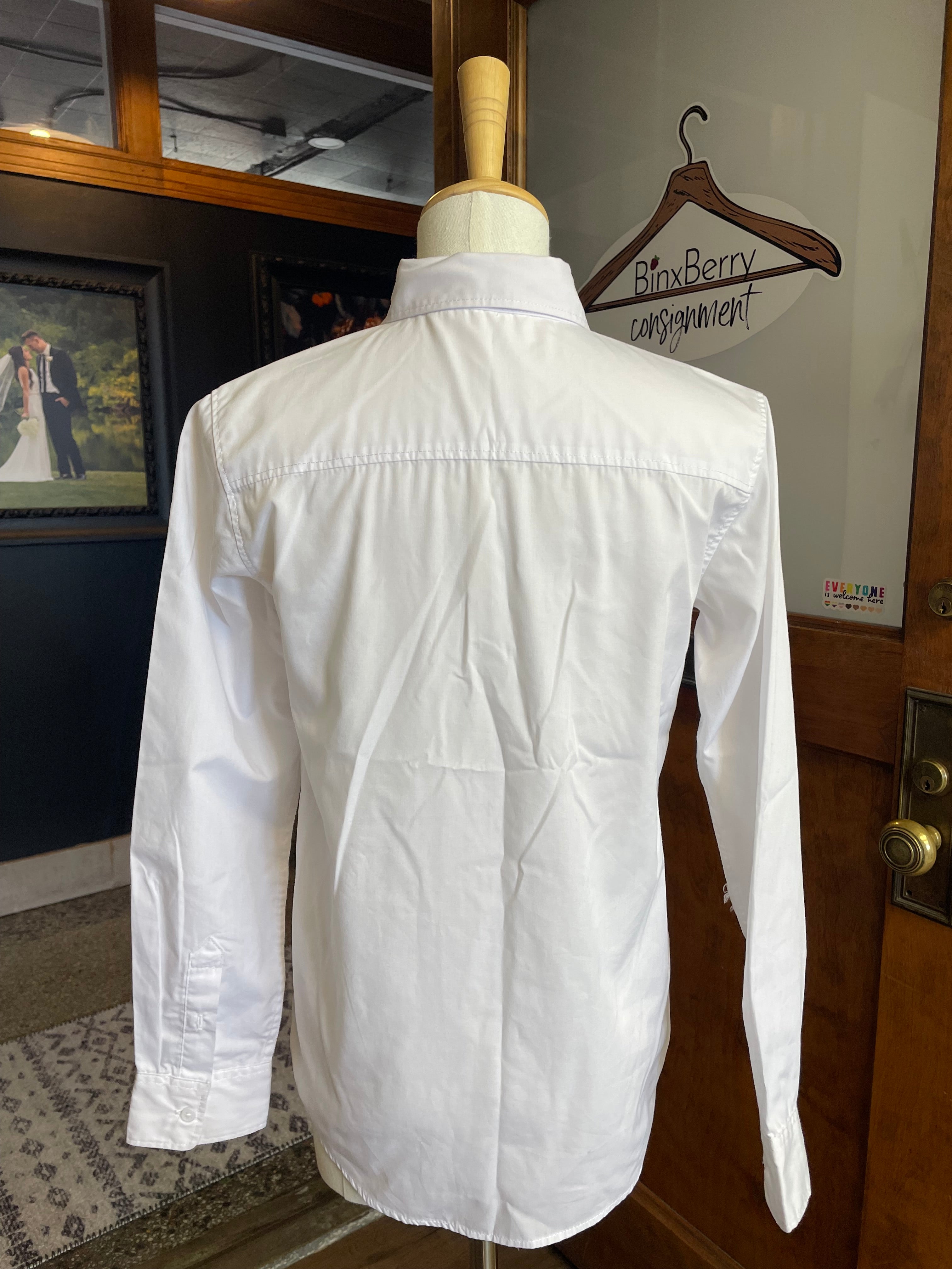H&M Classic Boy's White Button Down (Y12)