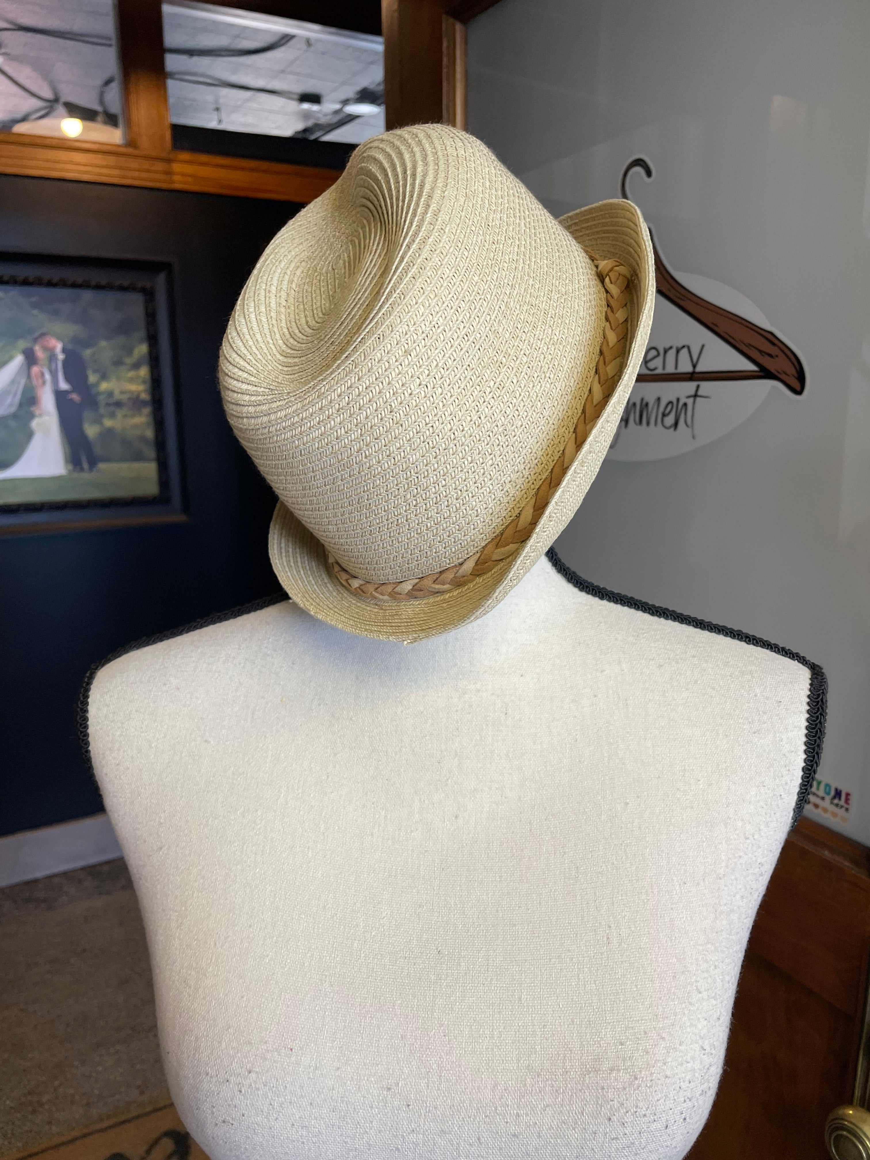 Nine West Straw Women's Fedora Hat - BinxBerry Consignment