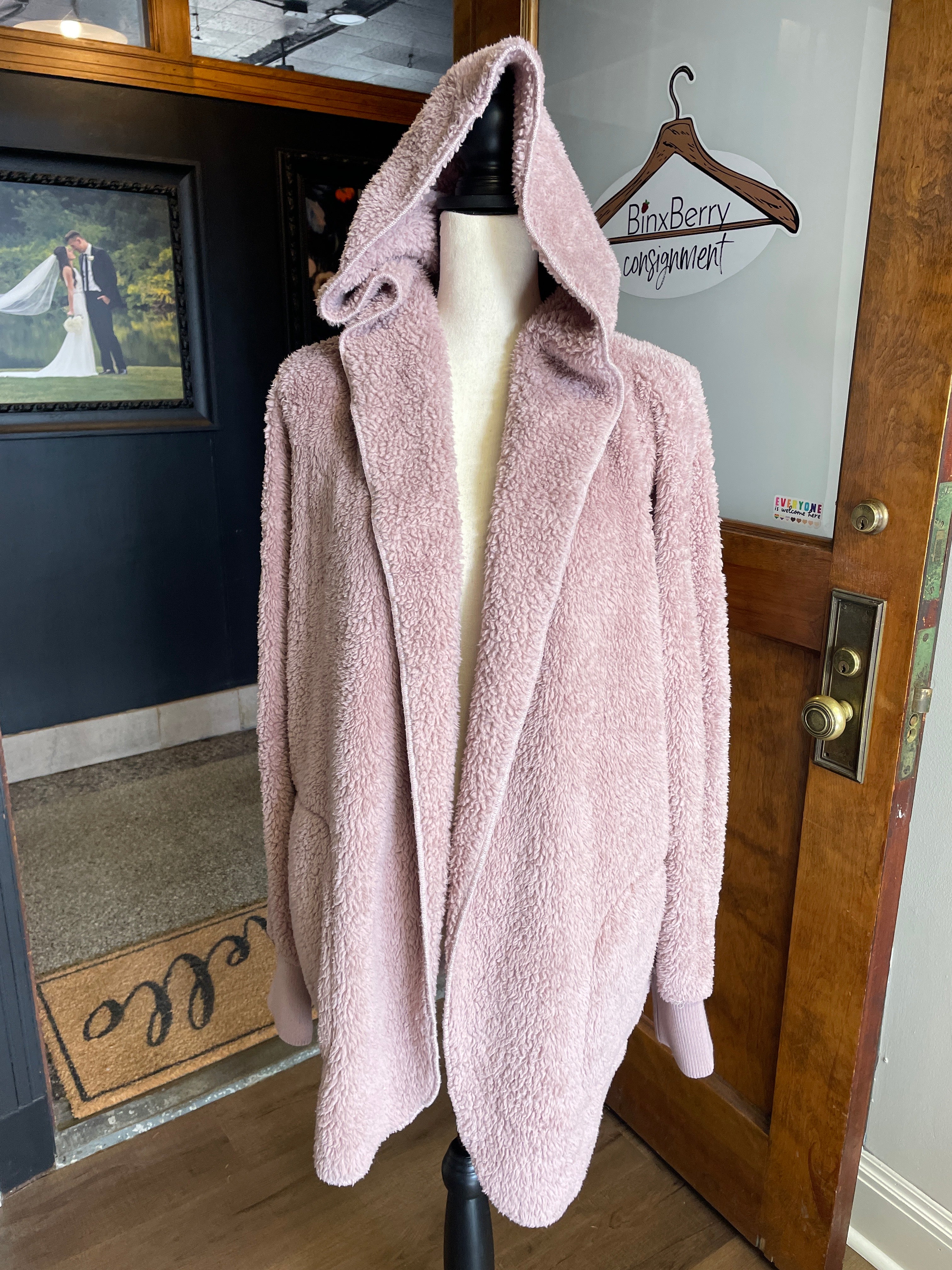 Hem & Thread Sherpa Cardigan Hoodie (OS)
