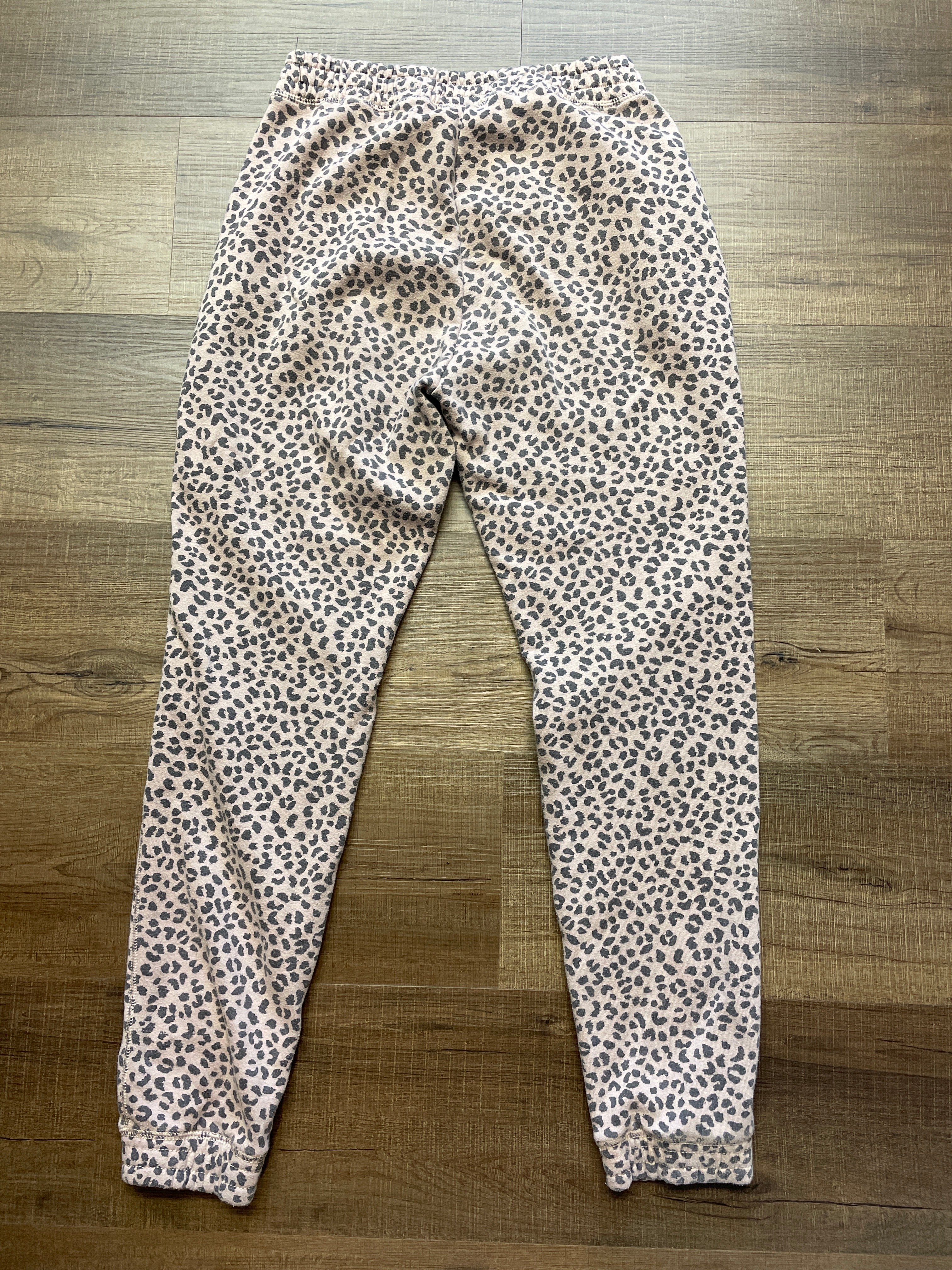 Abercrombie & Fitch Soft AF Leopard Print Jogger Set (S)