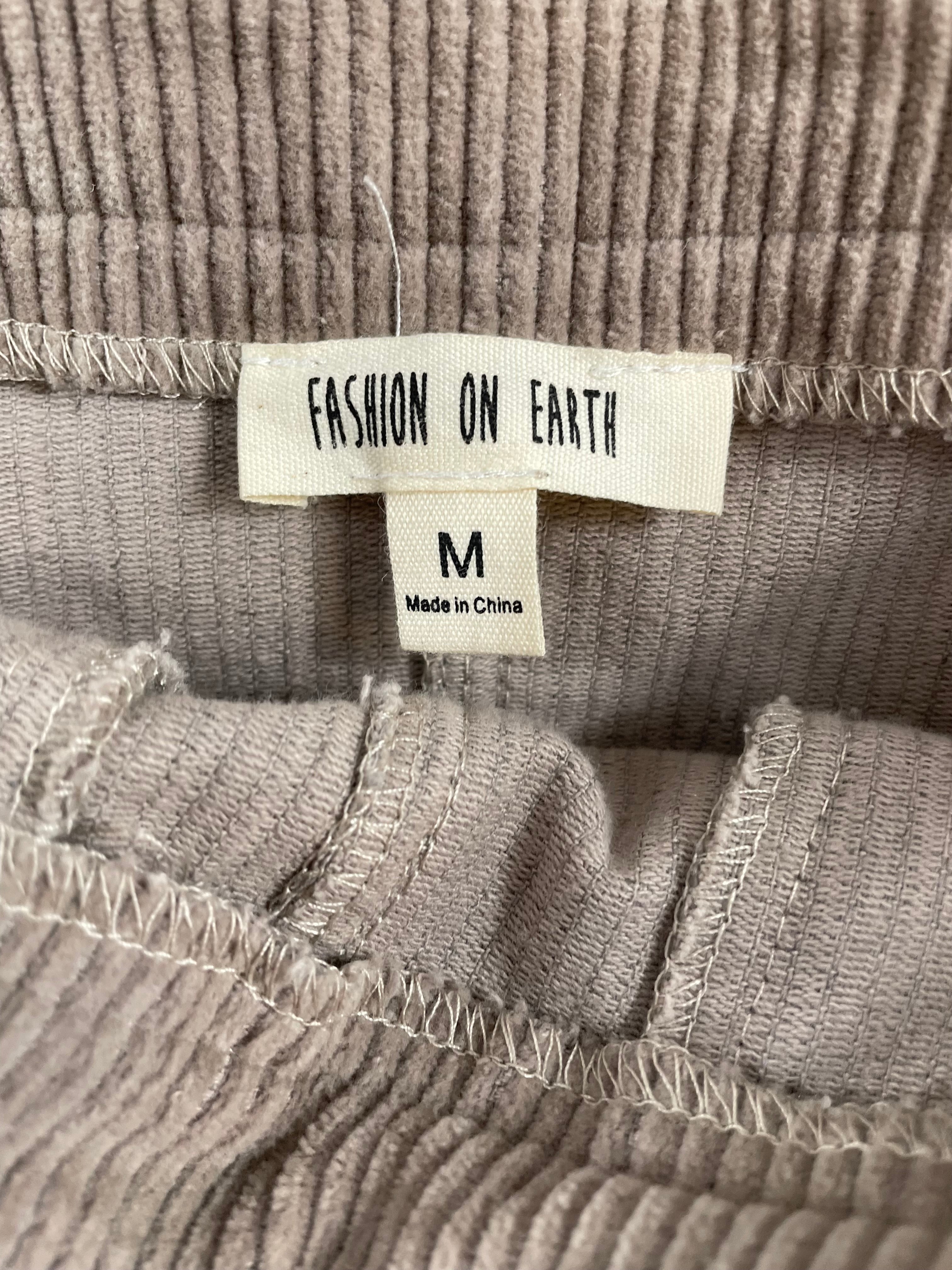 Fashion on Earth Corduroy Sleeveless Jumper Skirt (M)