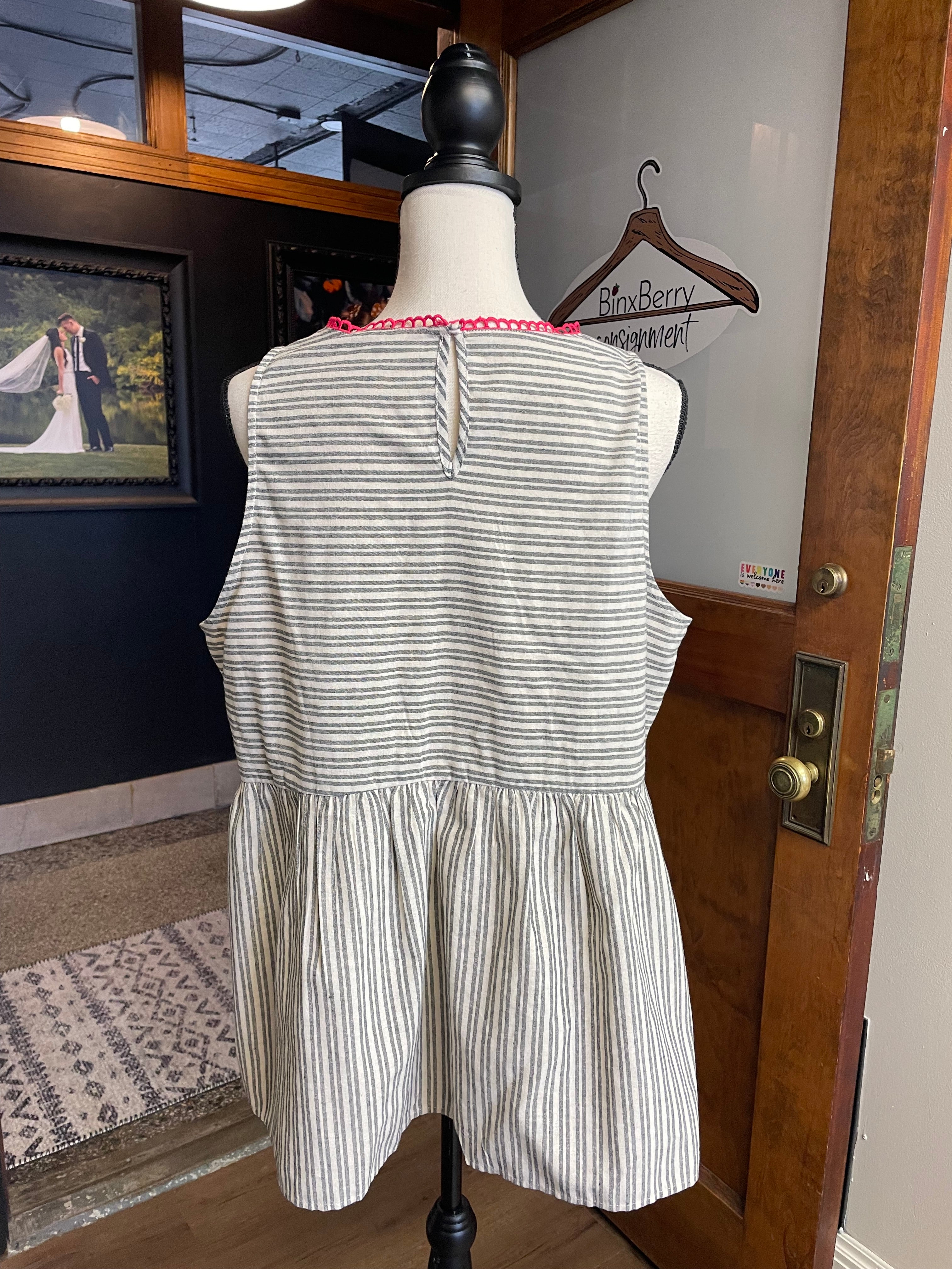 Chicsoul Sleeveless Linen Blend Top (1X)