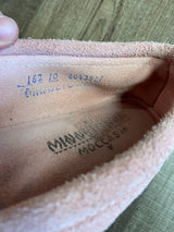 Minnetonka Pink Leather Moccasins (10)