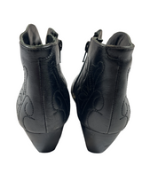 Pikolinos Cuero Women's Embroidered Bootie (EU 41) - BinxBerry Consignment