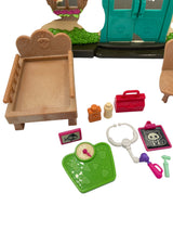 Li'l Woodzeez Walk-in Health Clinic & Accessories - BinxBerry Consignment