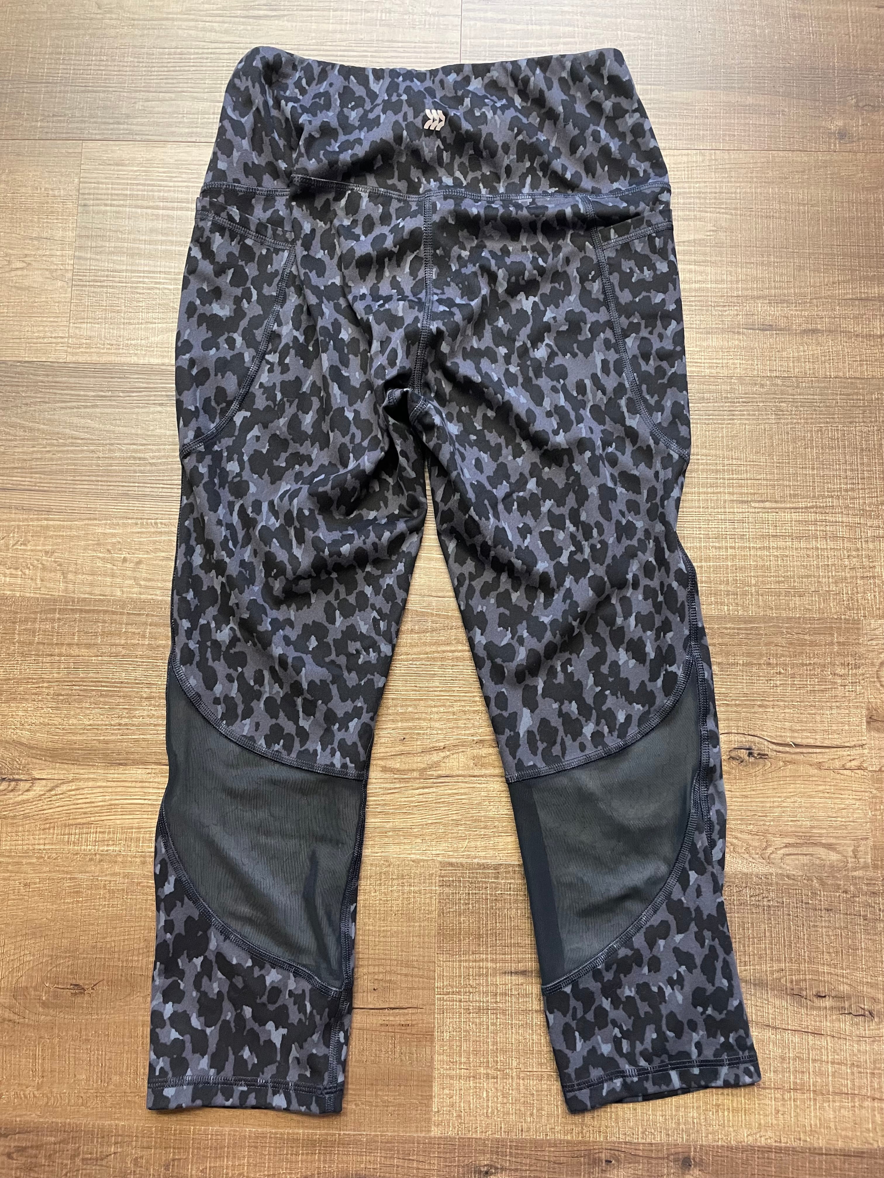 All in Motion Camo Print Leggings (S)
