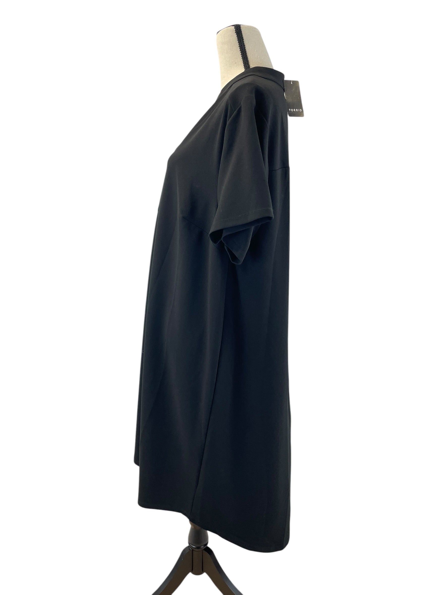 Torrid NWT Pointe Shift Black Dress (2X) - BinxBerry Consignment