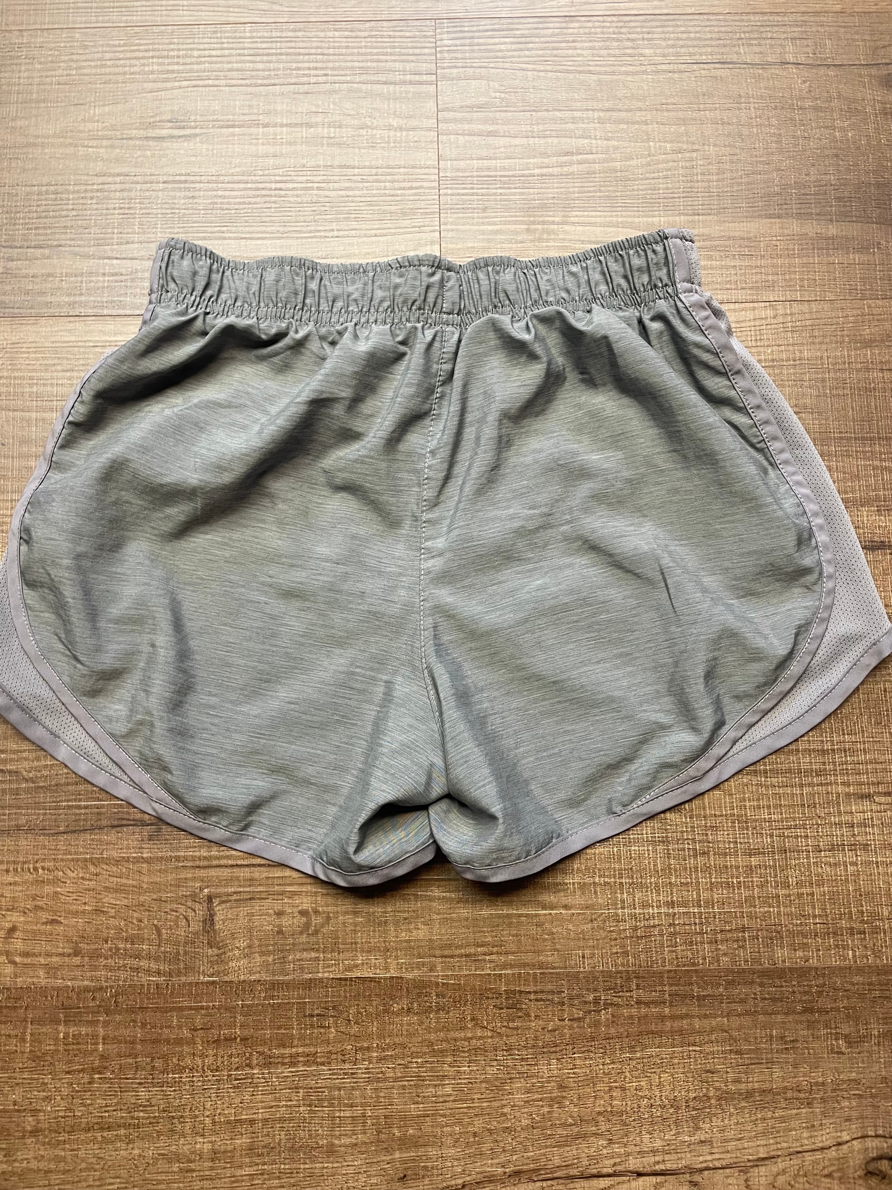 Nike Dri-FIT Women's Running Shorts (XS)