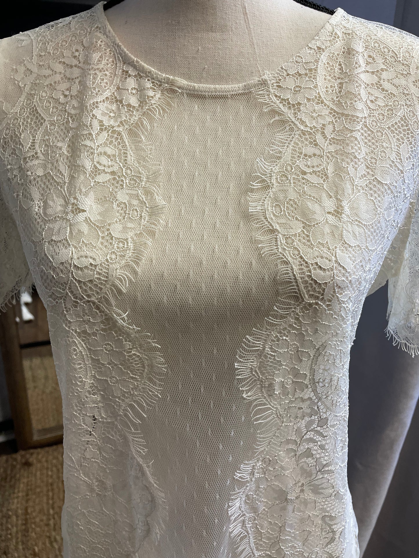 Express Lace Short Sleeved Top (S)