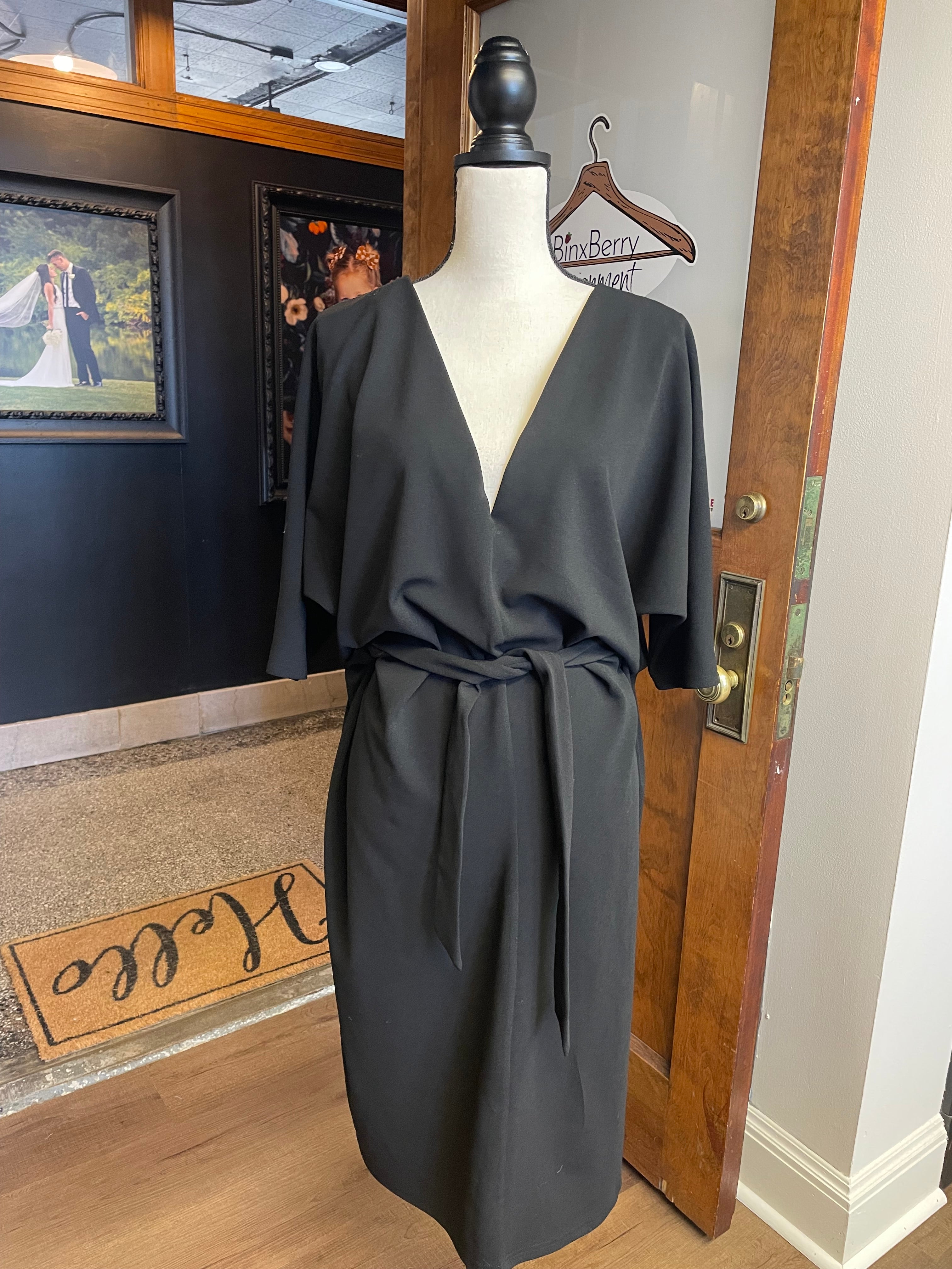 City Chic Women's Belted Dress (16)
