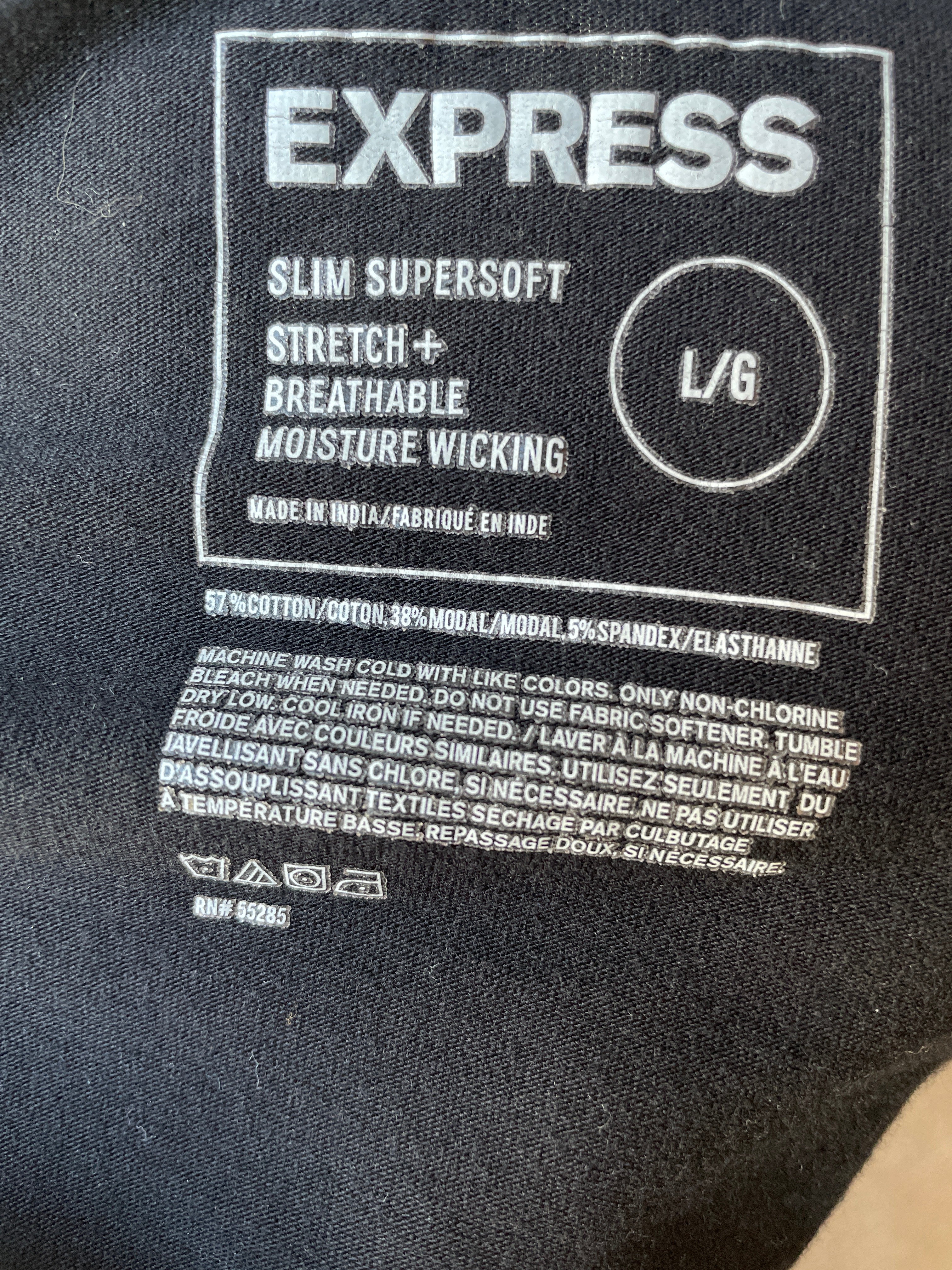 Express Slim Super Soft Men's Button Tee (L)