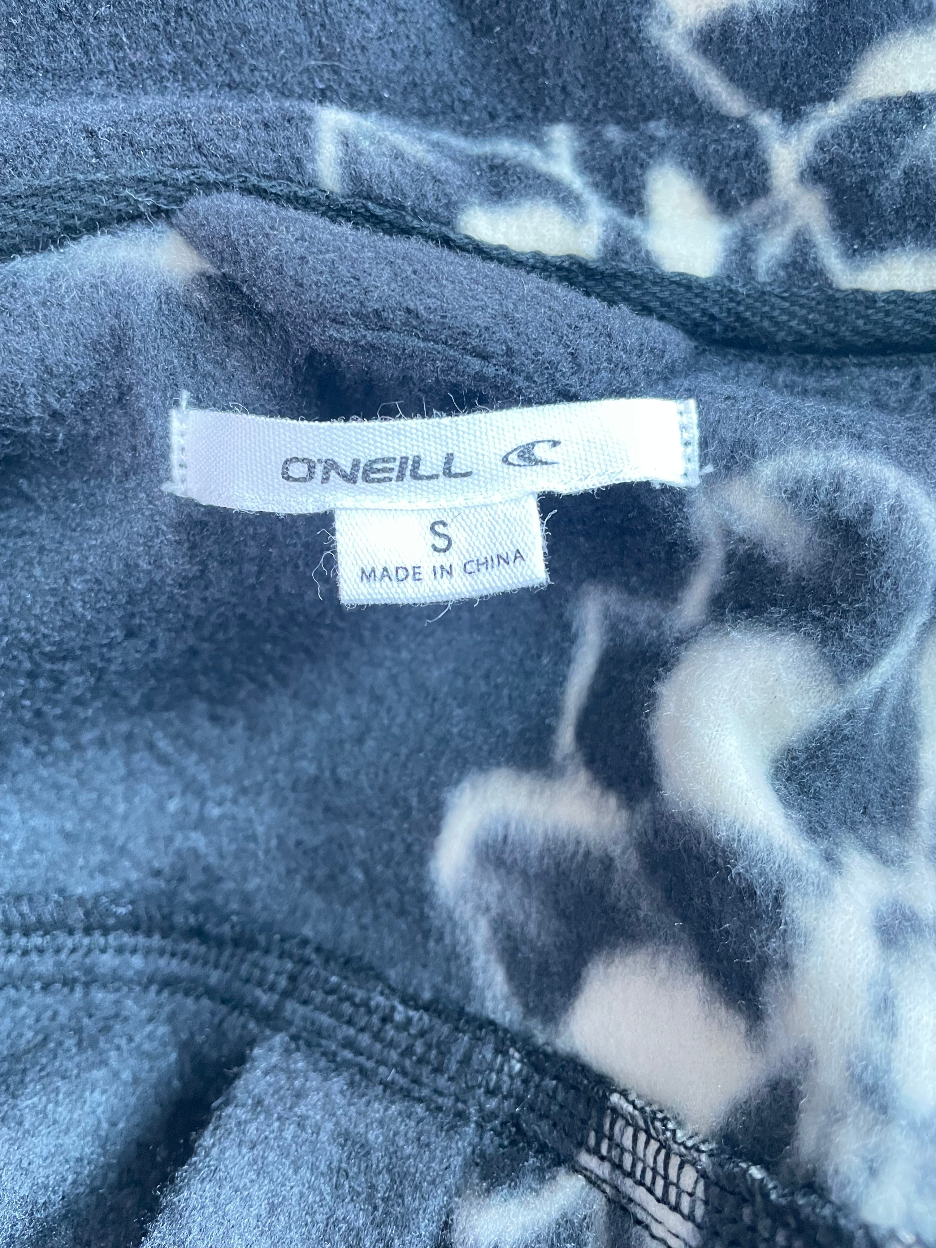 O'Neill Colleen Black Floral Cropped Sherpa Jacket (S)