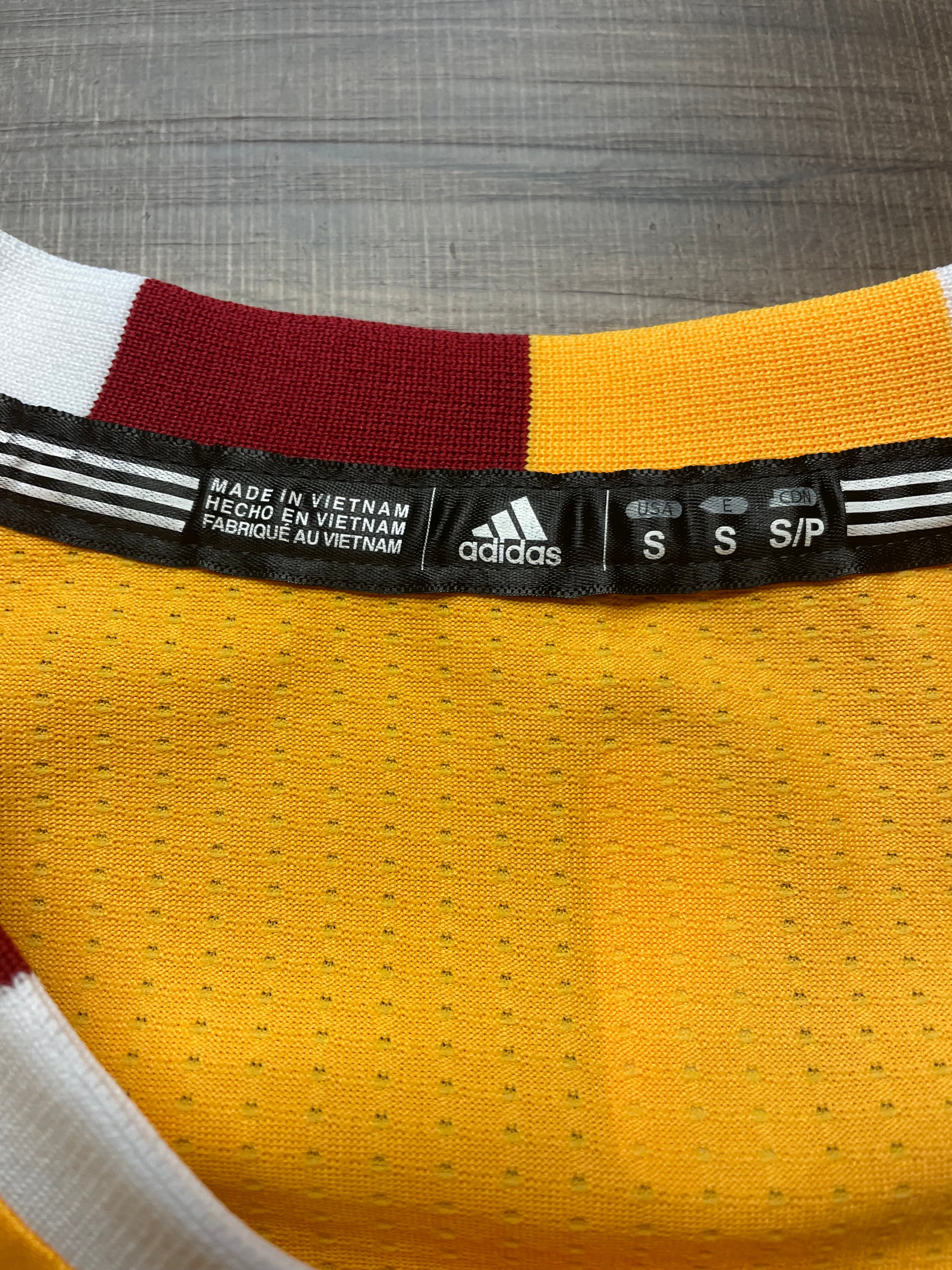 Adidas Kyrie Irving Cleveland Cavaliers Swingman HWC Jersey (S)