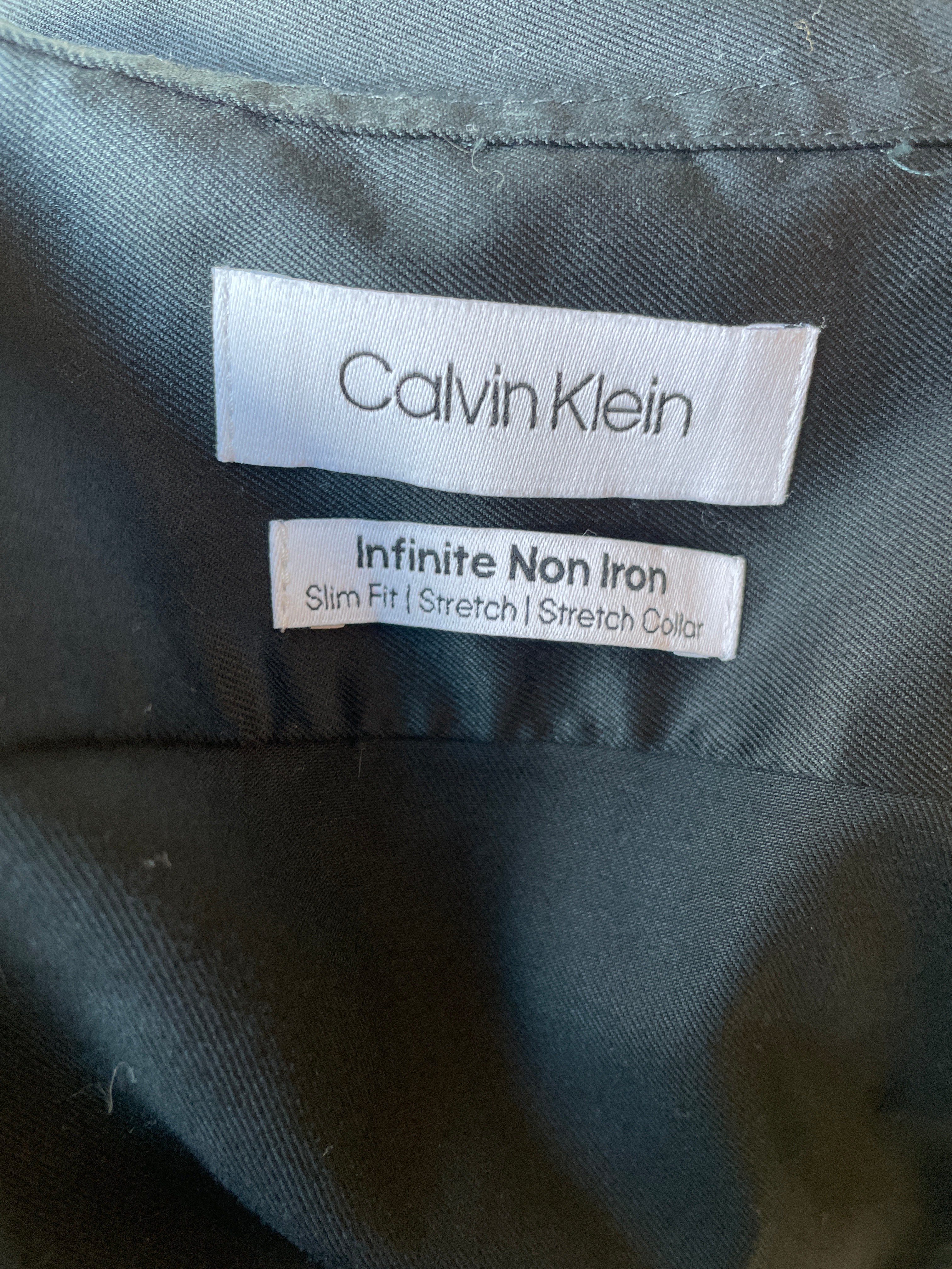Calvin Klein Infinite Men's Shirt (16 34/35)