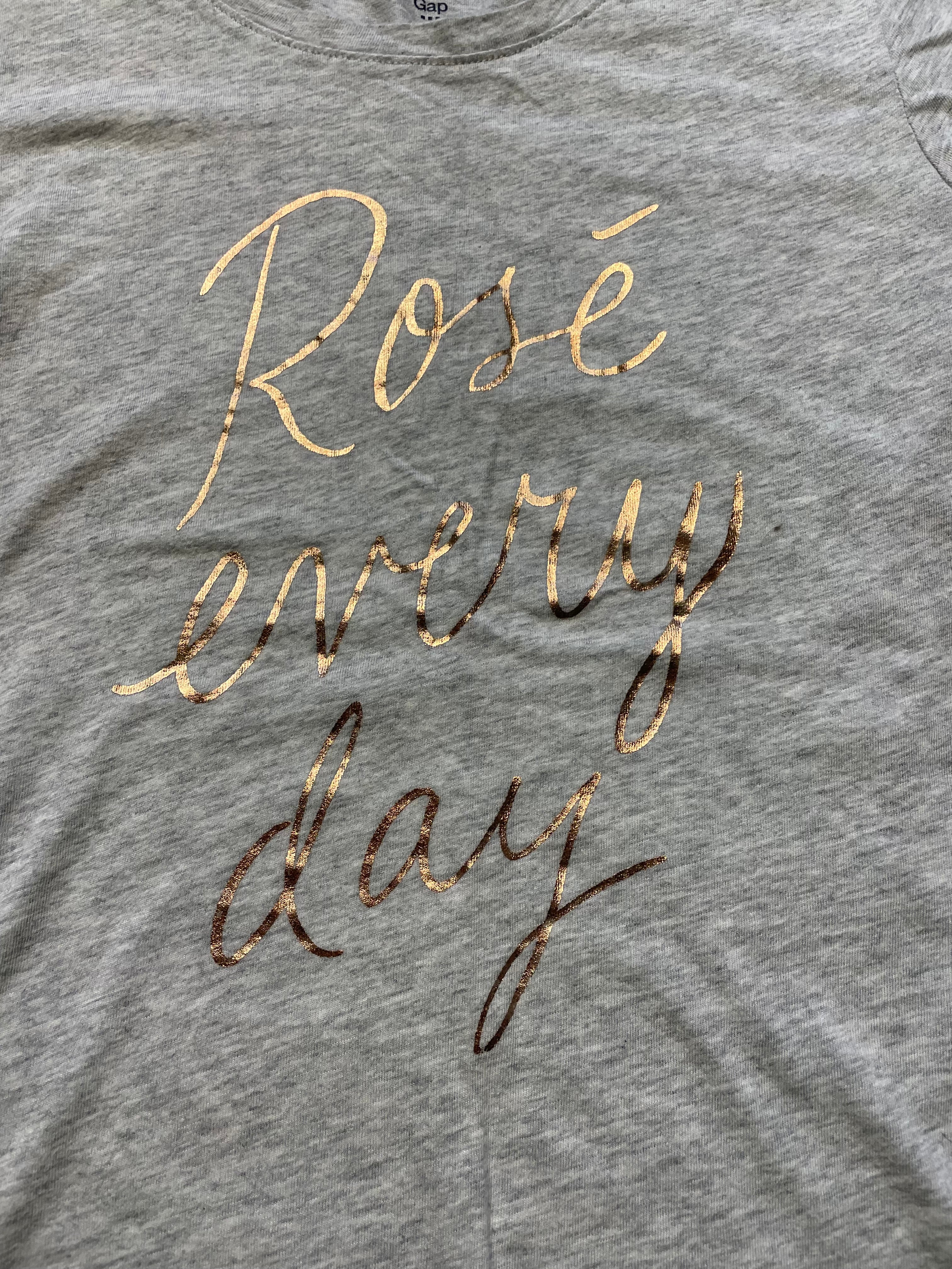 GAP Favorite Tee "Rose Every Day" (M)