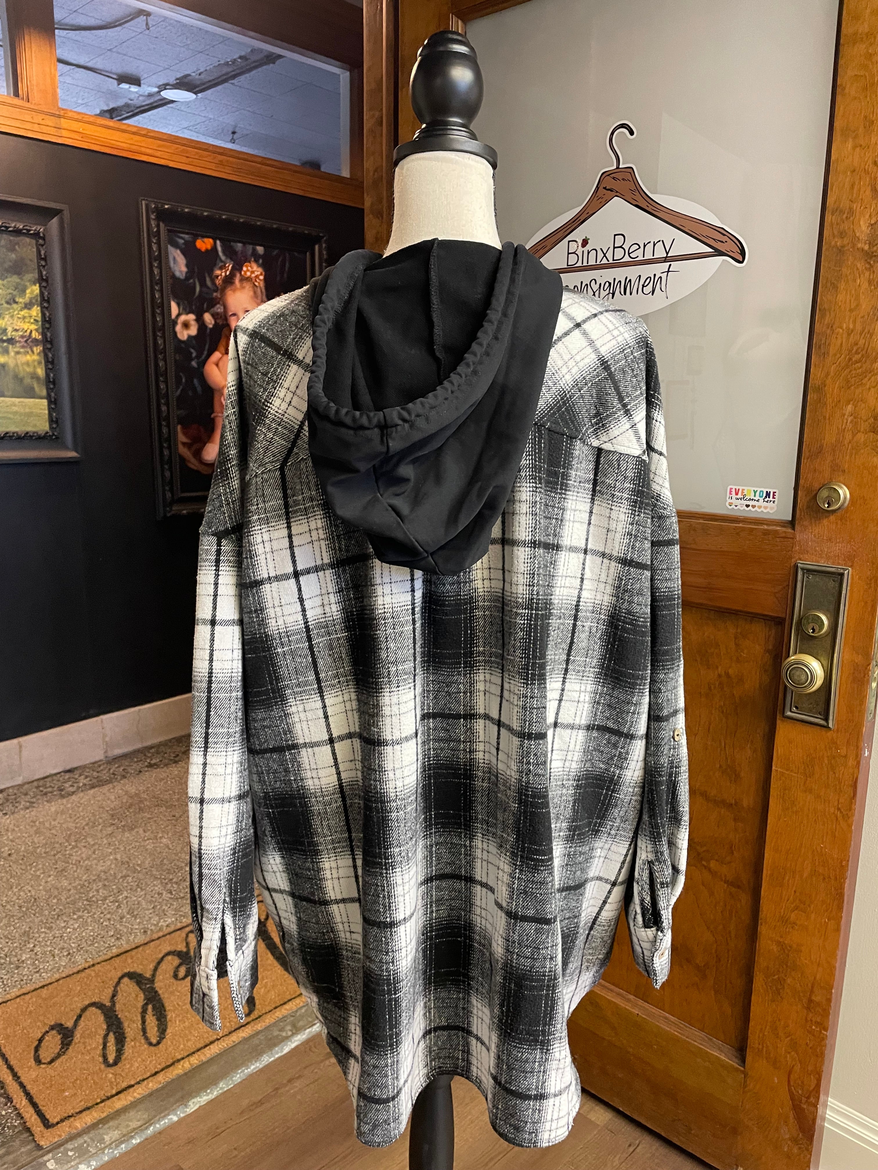 Chic Soul Plaid Hooded Flannel Top (3X)