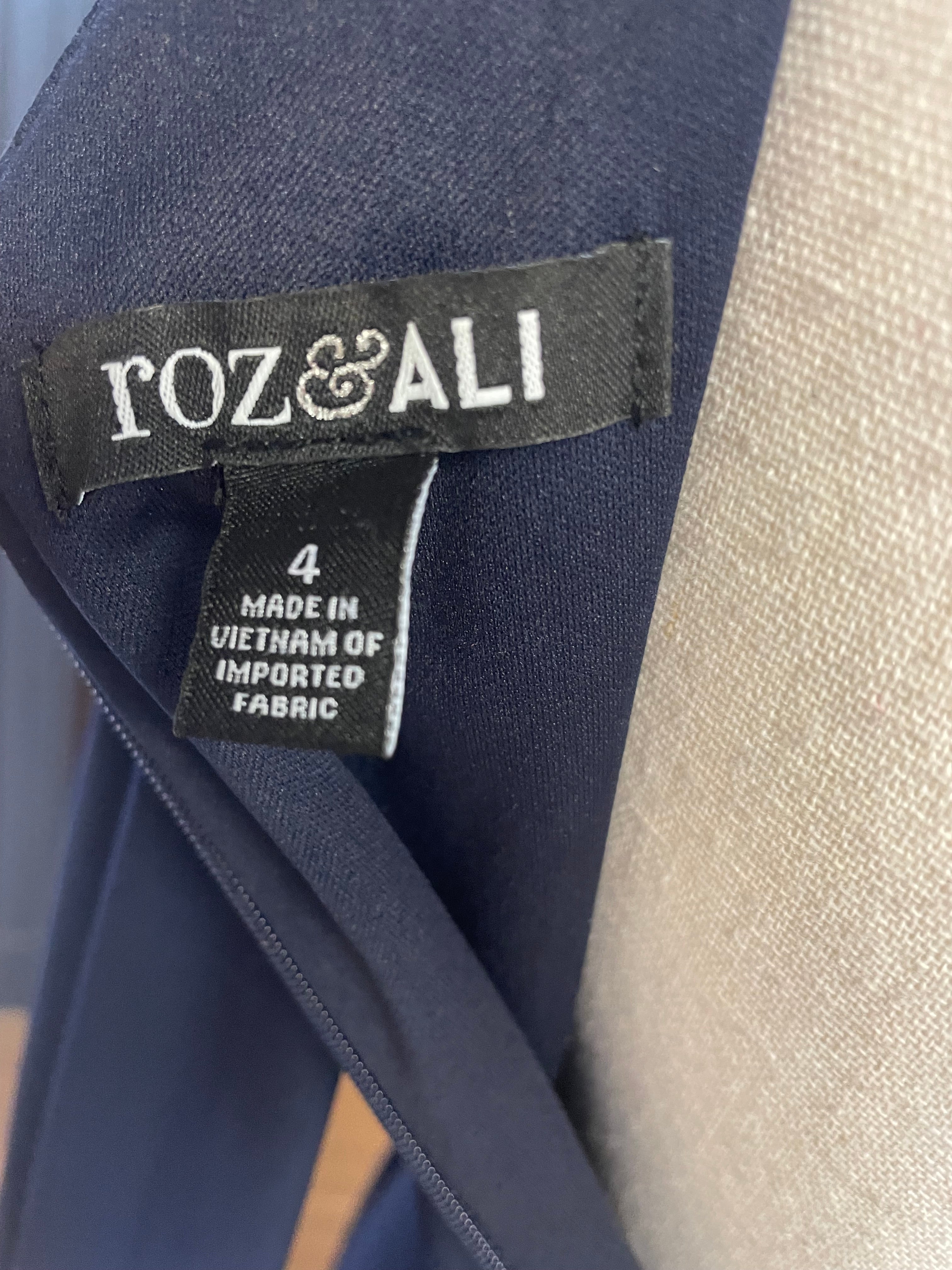 Roz & Ali Asymmetric Sleeve Jumpsuit (4)