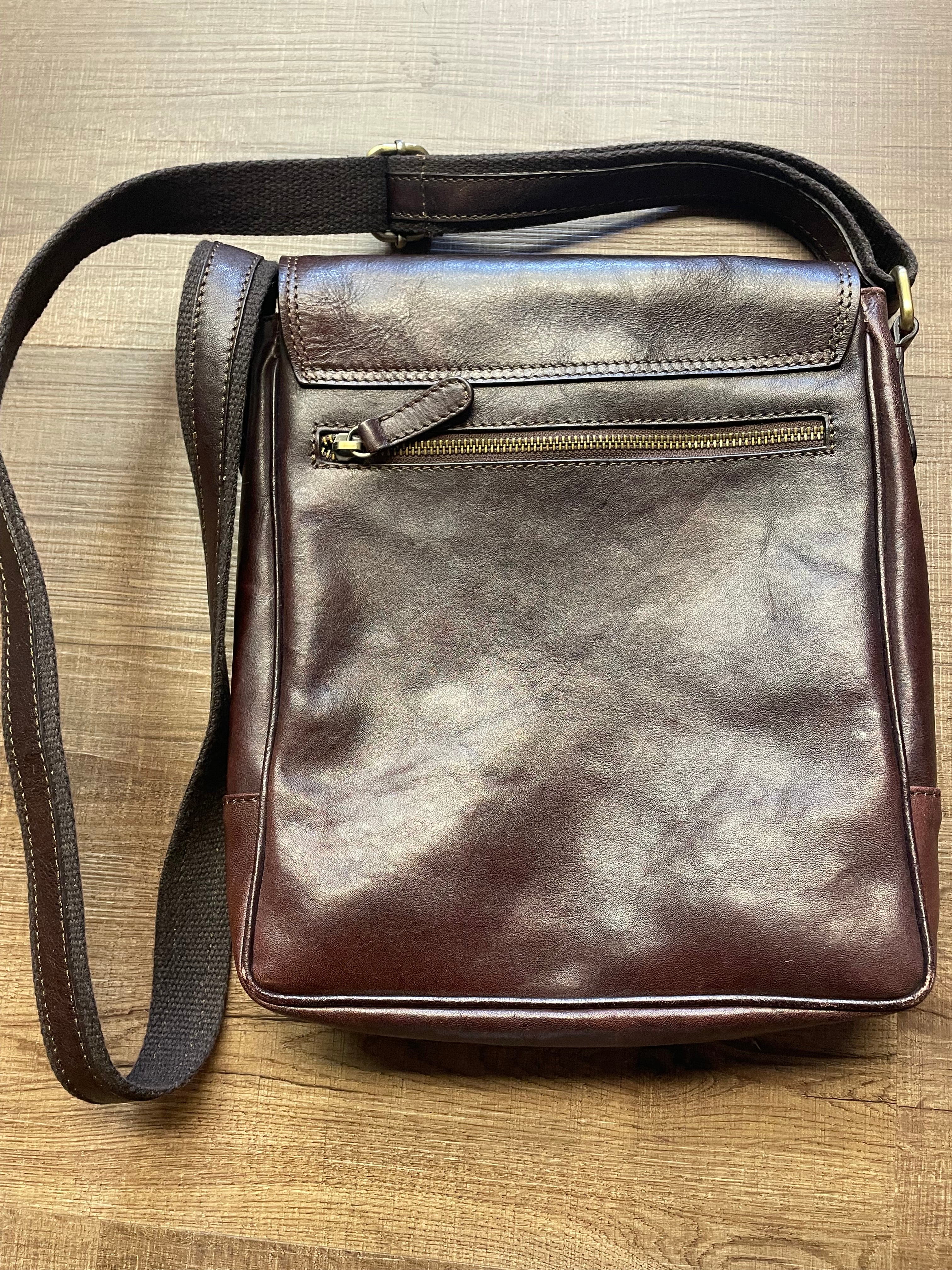 Old Angler Vintage Messenger Bag