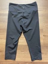 Zyia Active Black Cropped Leggings (6-8)