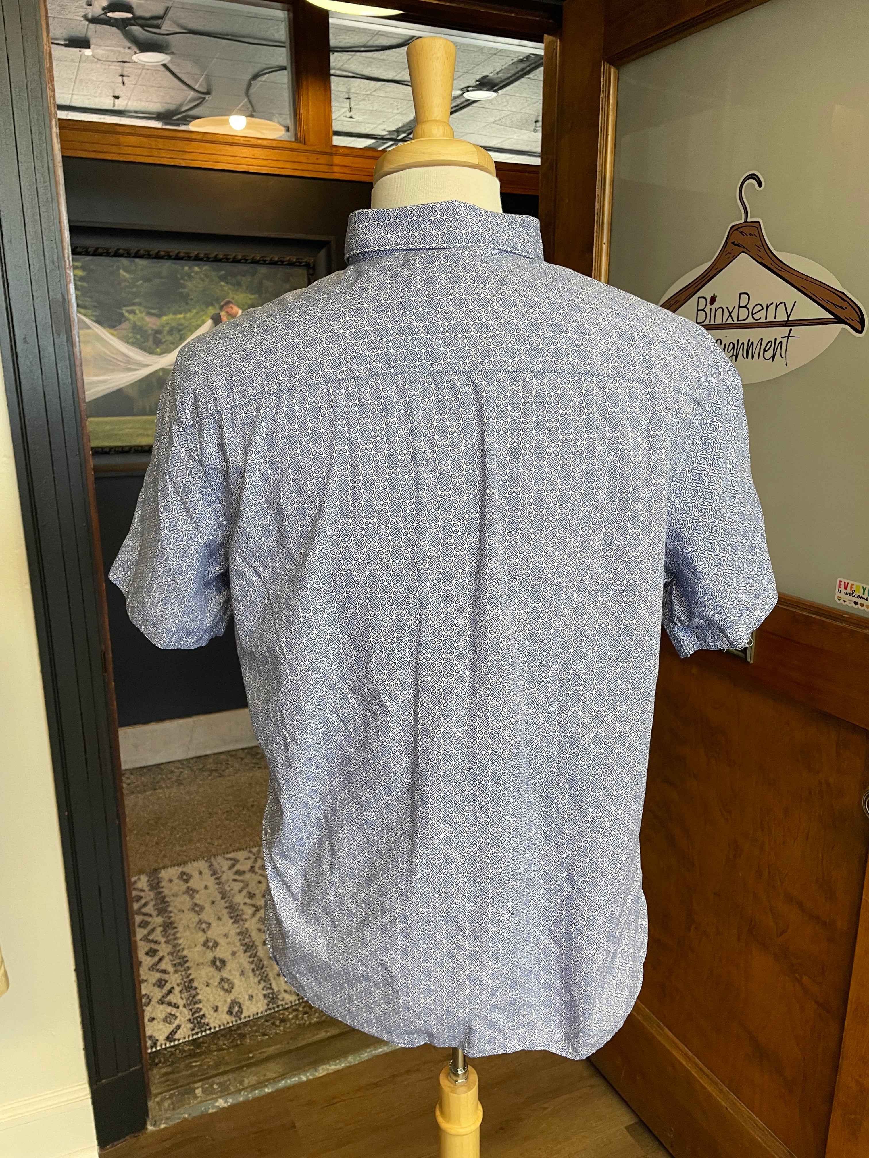 Johnston & Murphy Men's Short Sleeved Button Down (L)