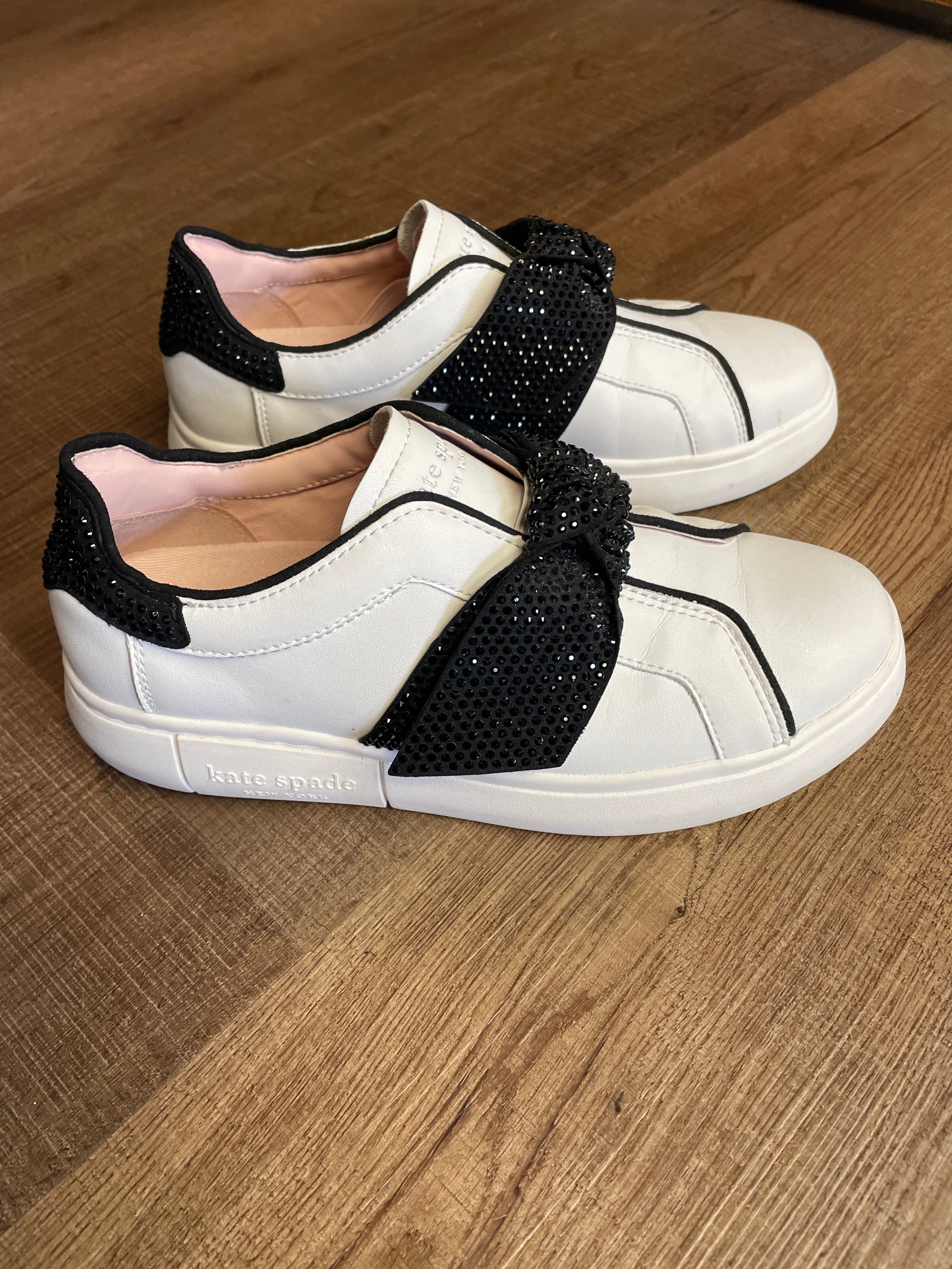 Kate Spade New York Lexi White Leather Sneakers (6B)