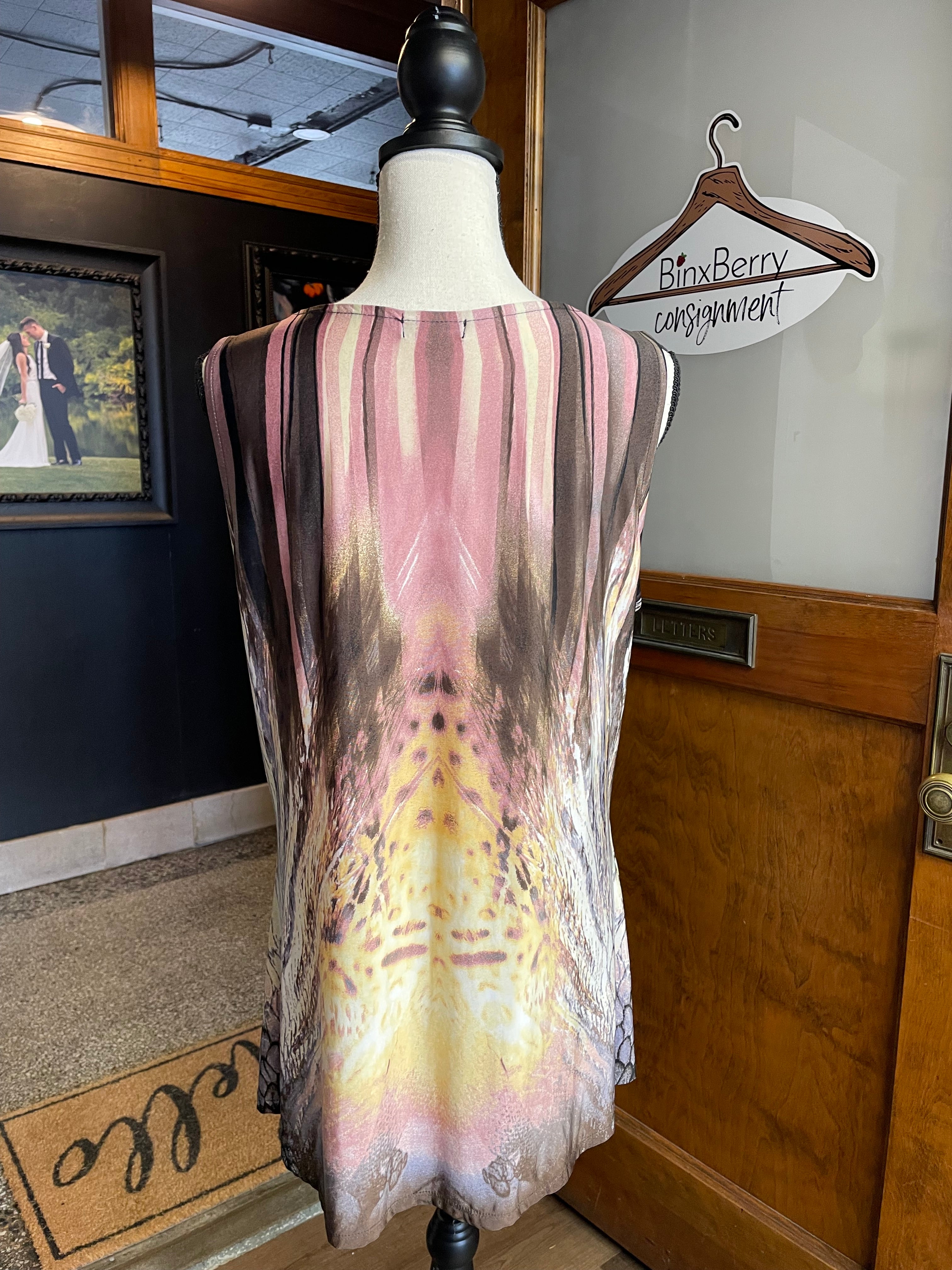 Venus Sleeveless Top (1X)