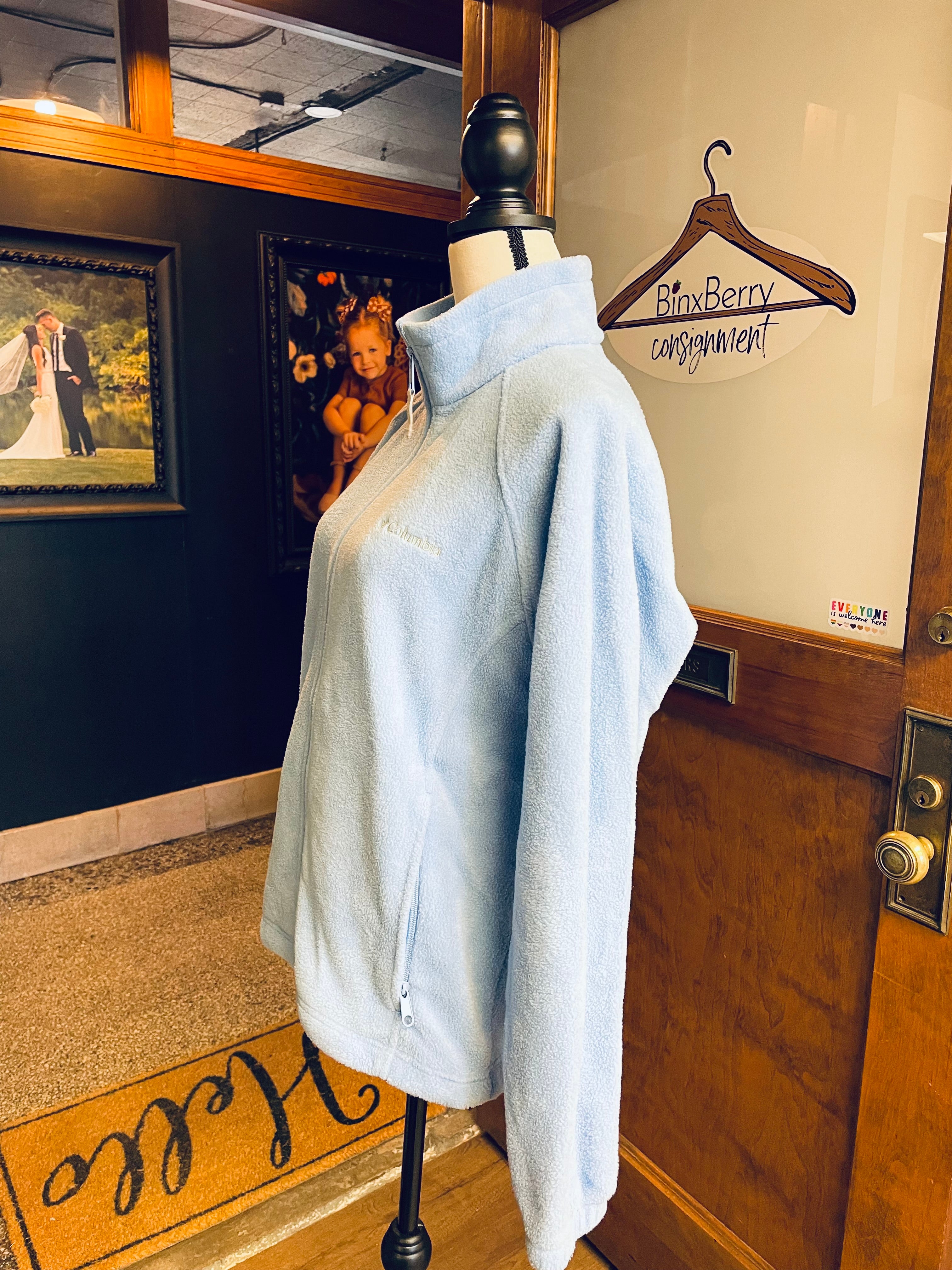 Columbia Women's Zip-Up Fleece (L)