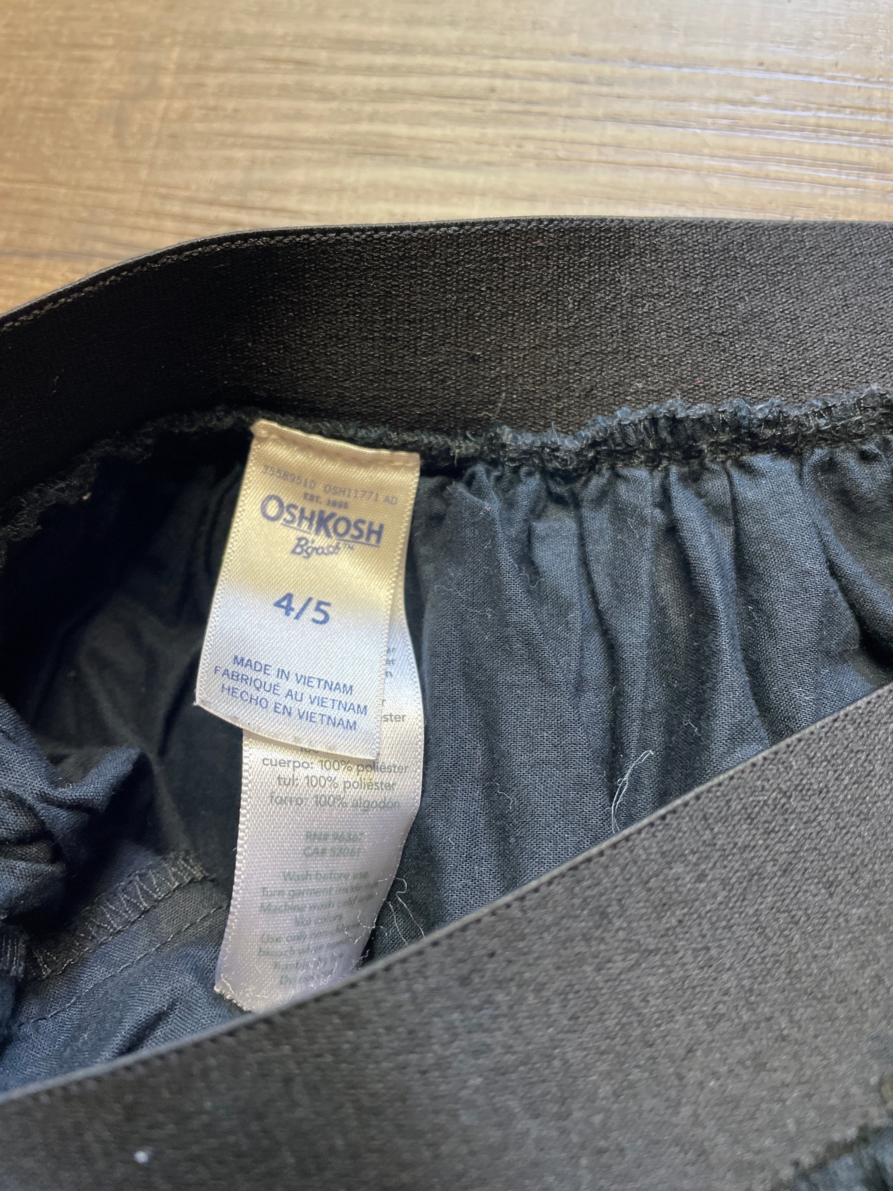 OshKosh Polka Dot Tulle Skirt (4/5)
