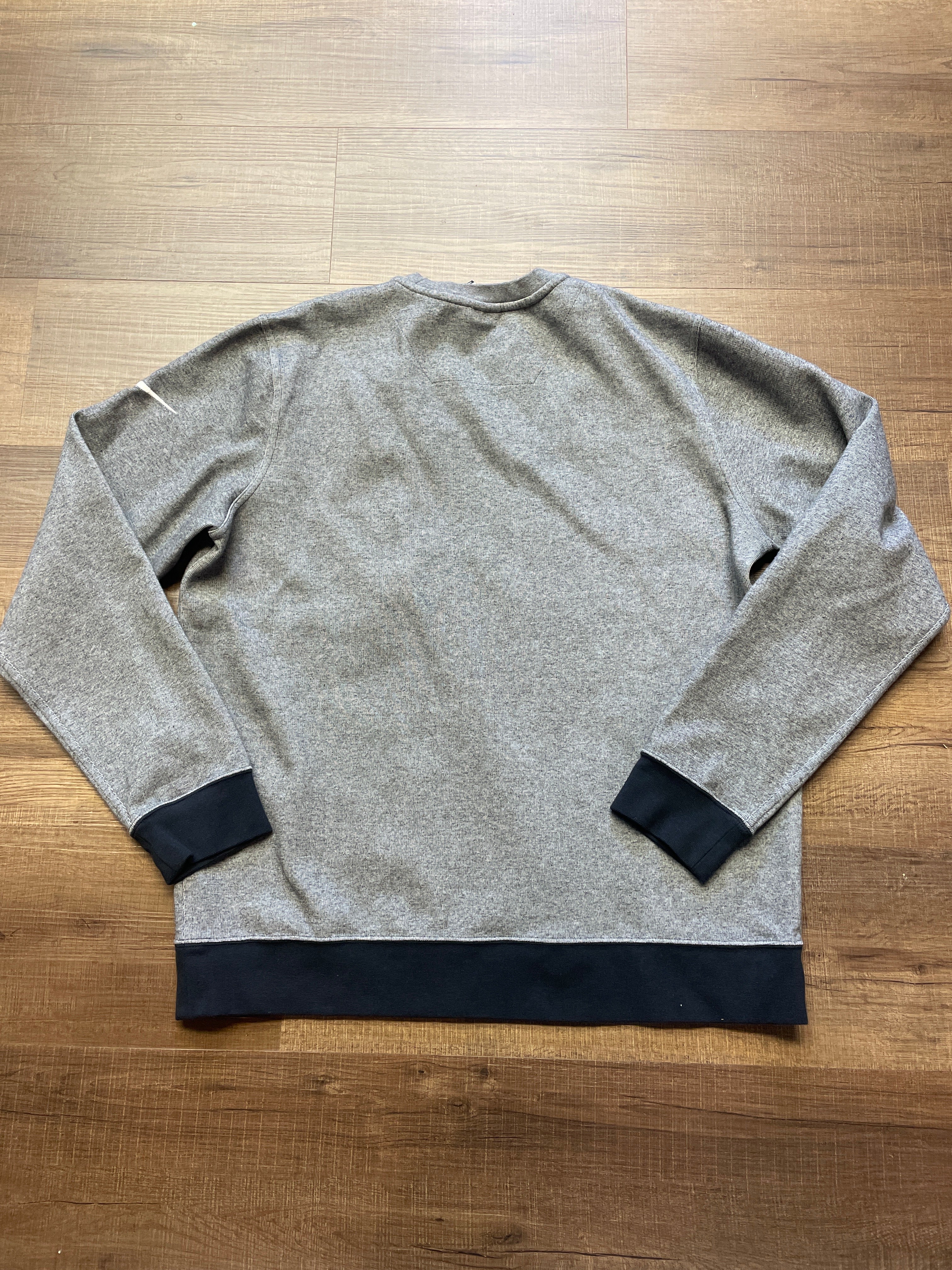 Nike Men's Iowa Hawkeye Sweatshirt (XL)