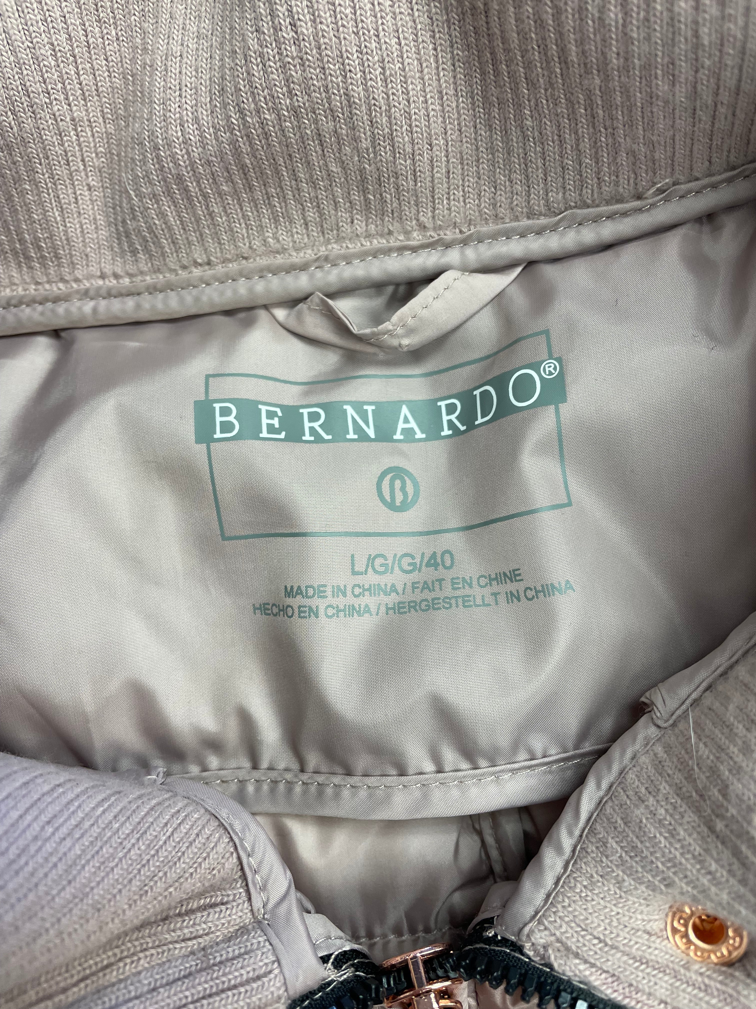 Bernardo Women's Quilted Puffer Jacket (L)