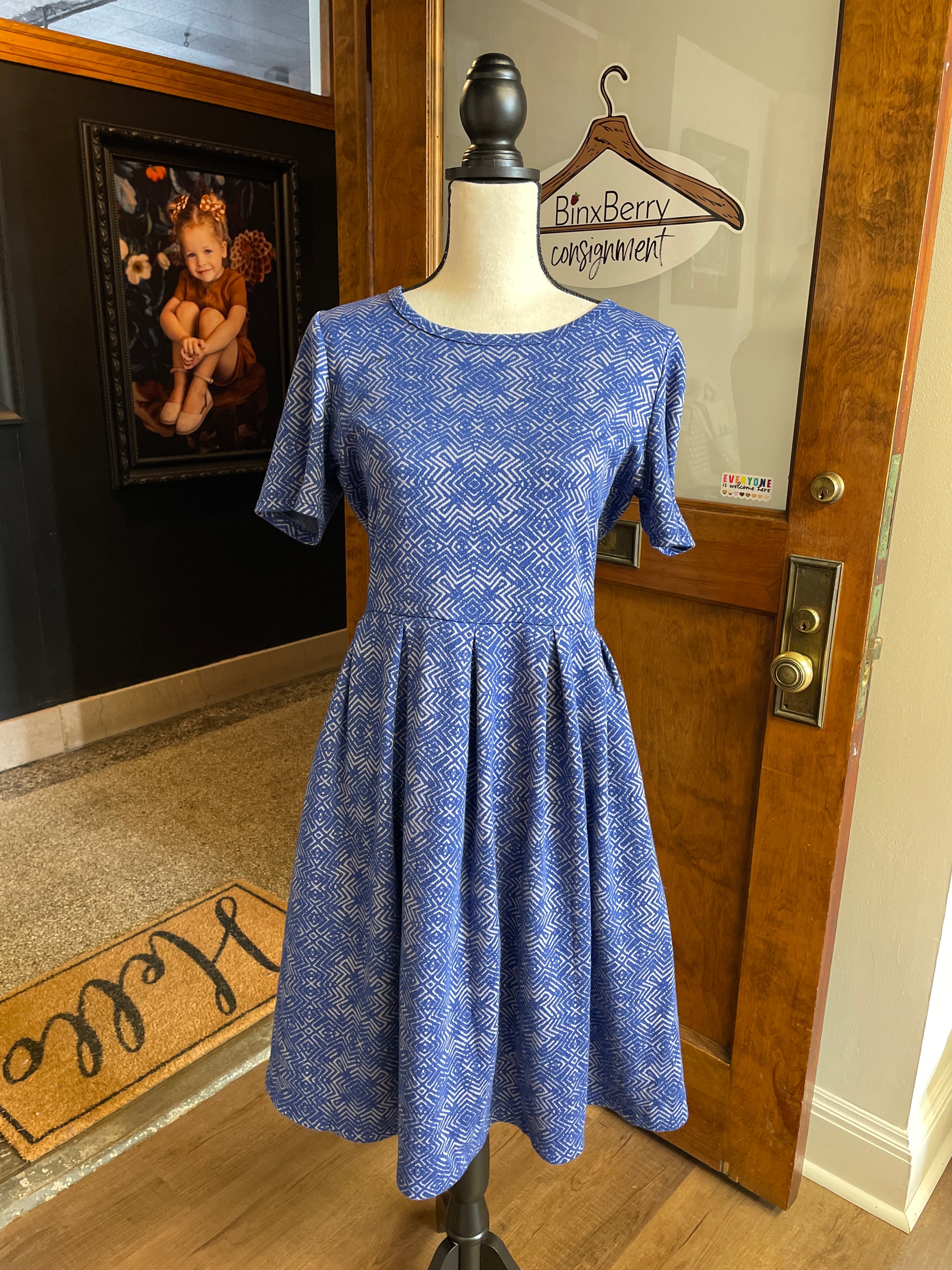 LuLaRoe Pleated Dress with Pockets (XL)