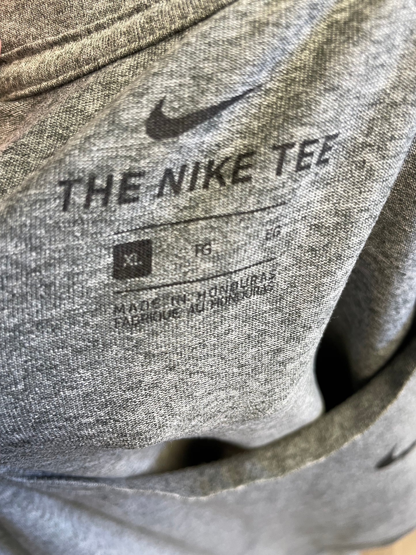 The Nike Men's Tee (XL)