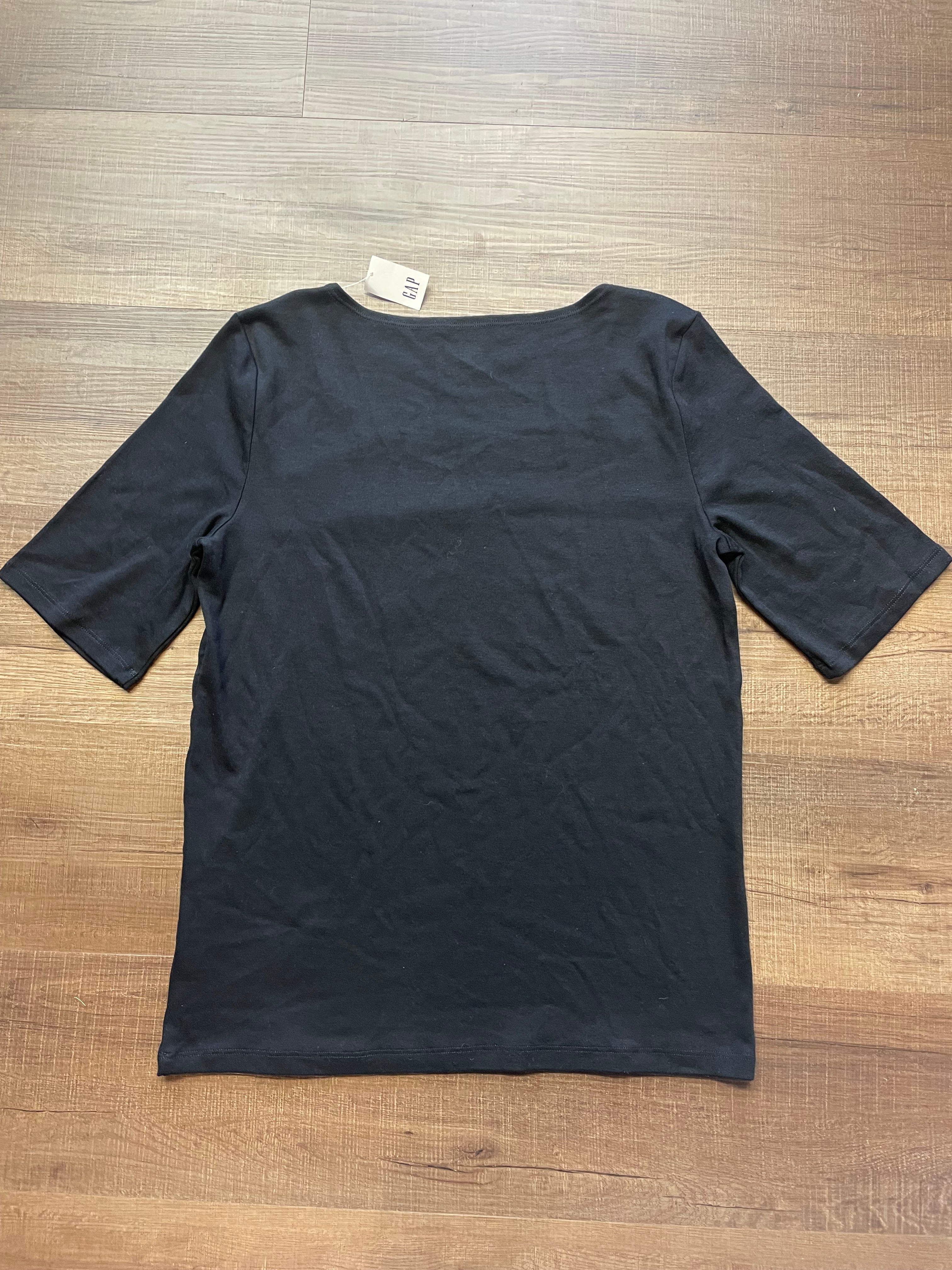 GAP Modern T (XL)
