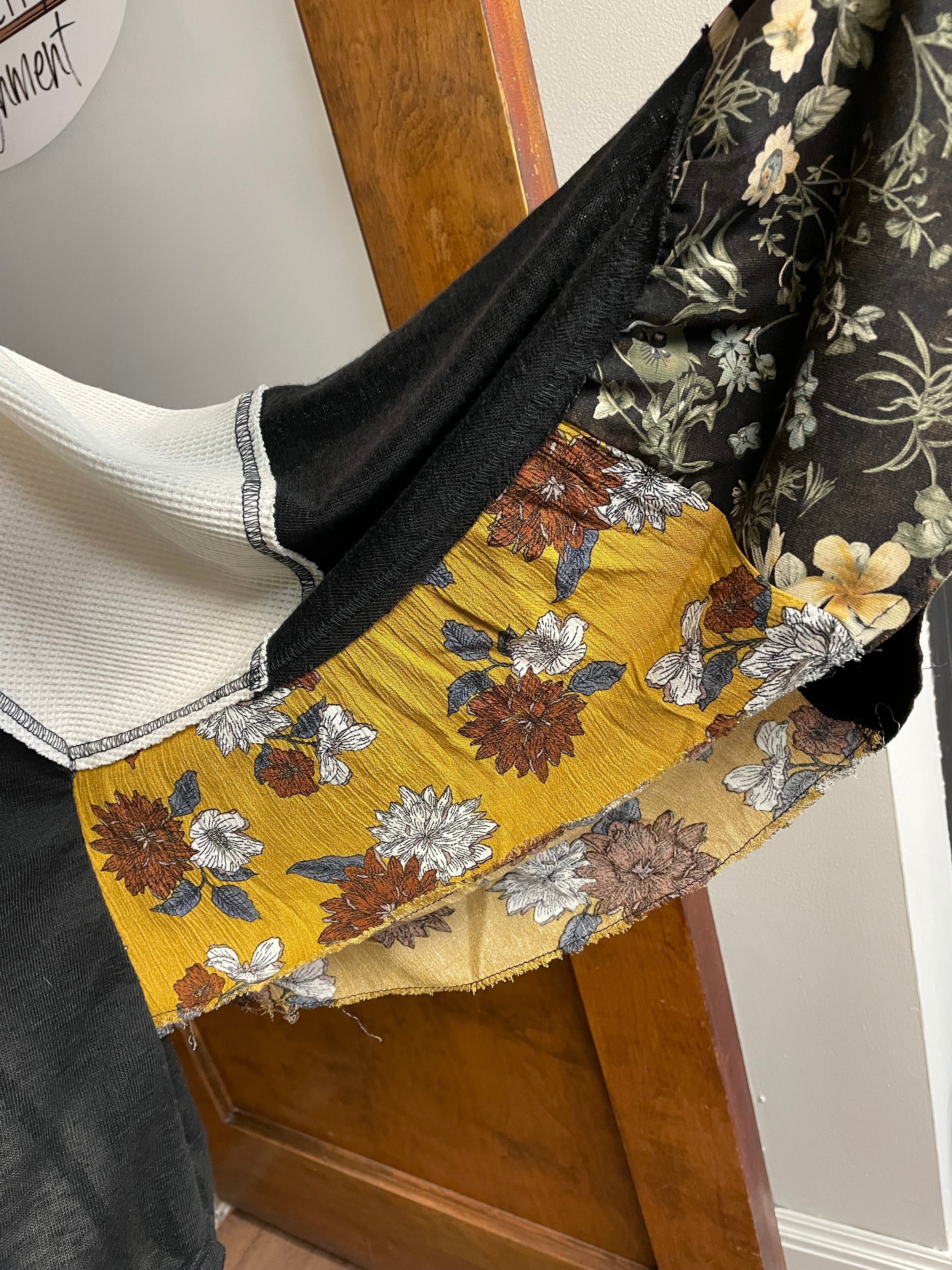 Gimmick Women's Top (S)